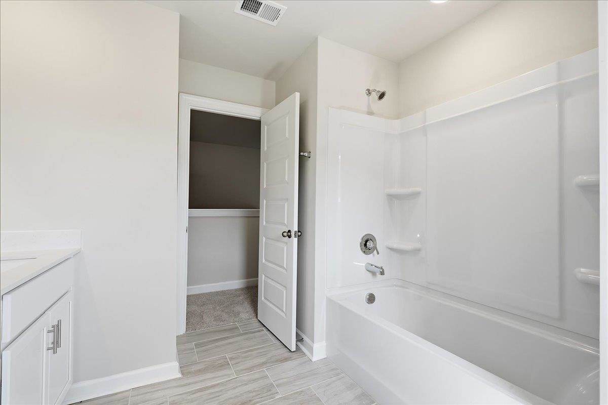 103 Swan Grove Trail Property Photo 31