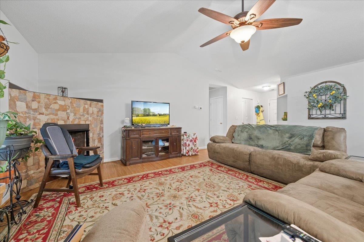 658 Timber Walk Drive Property Photo 9
