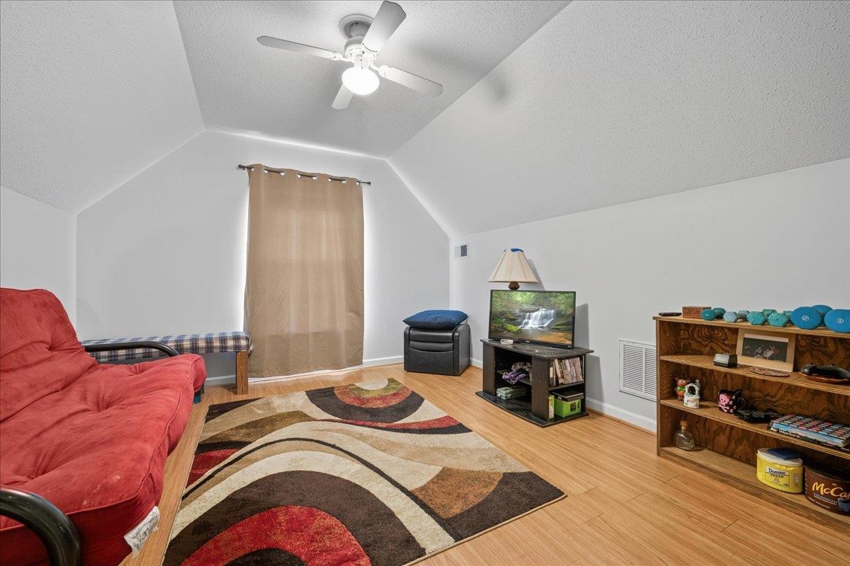 658 Timber Walk Drive Property Photo 27