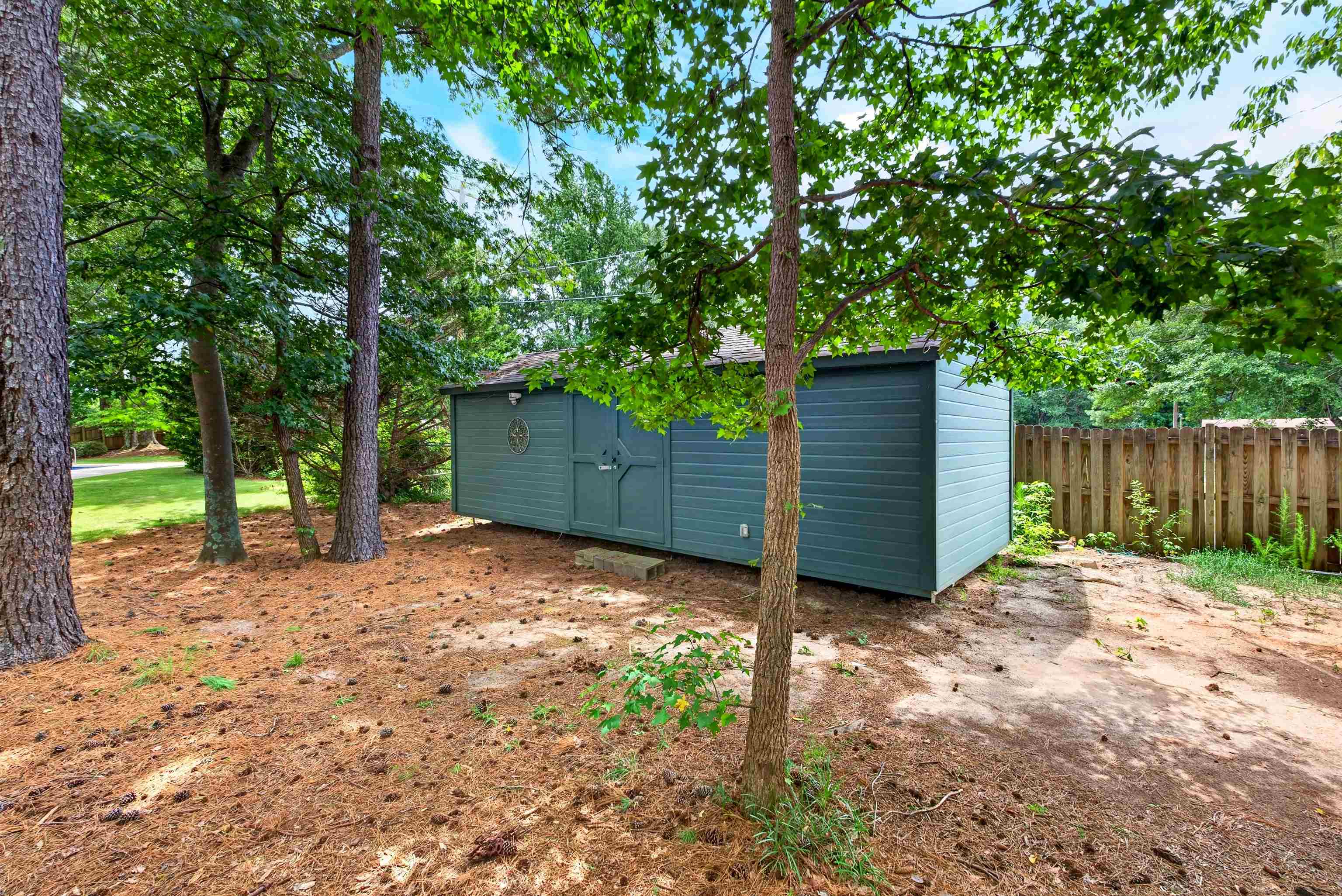 431 Willowbrook Drive Property Photo 19