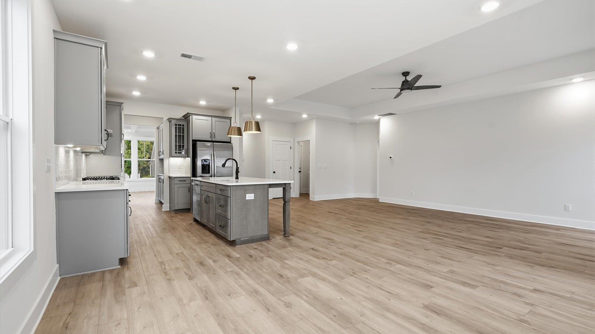904 Tibetan Street Property Photo 13