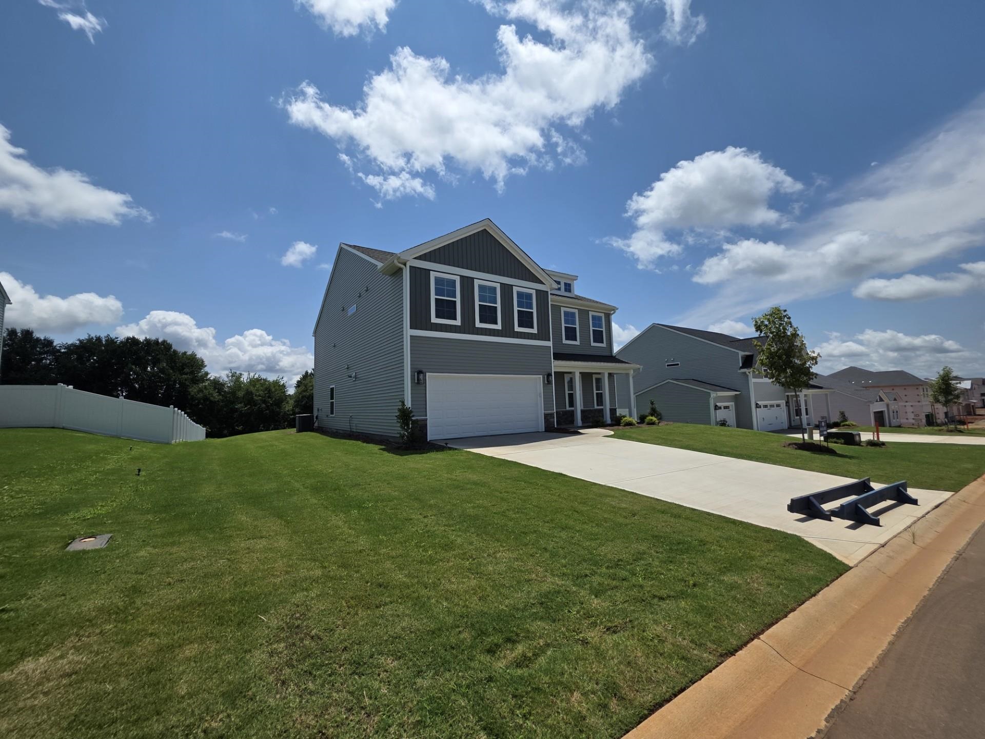 427 Dodger Avenue Property Photo 3