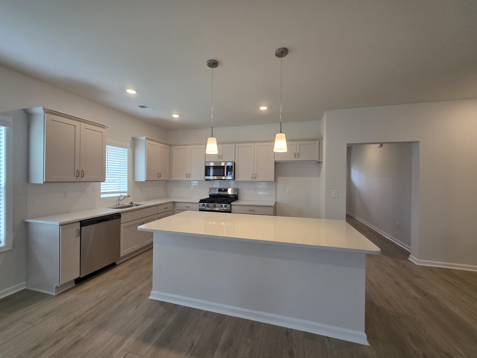 427 Dodger Avenue Property Photo 10