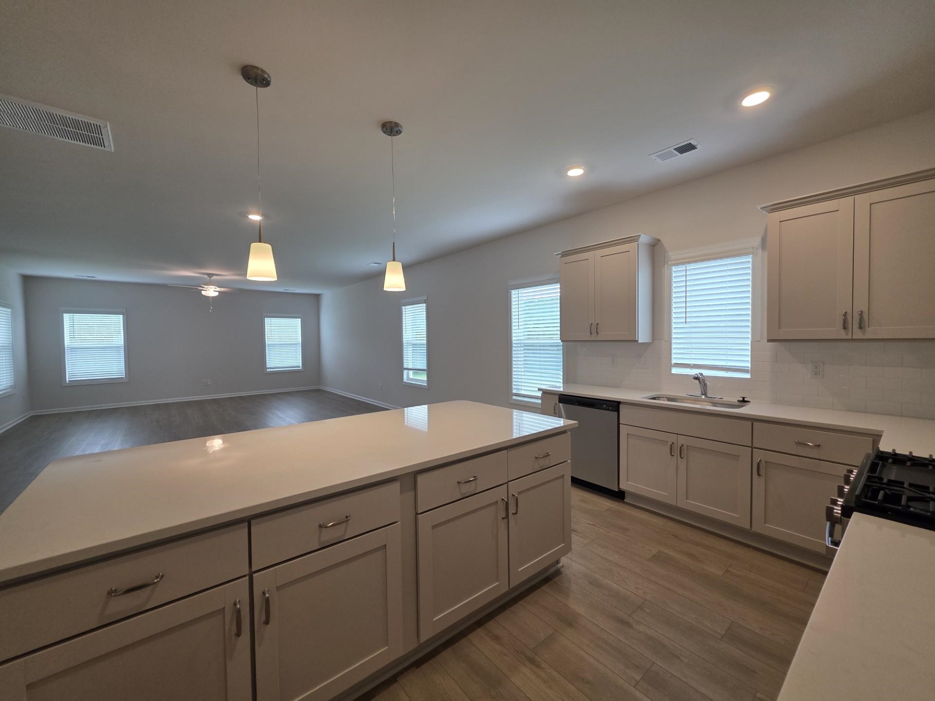 427 Dodger Avenue Property Photo 12