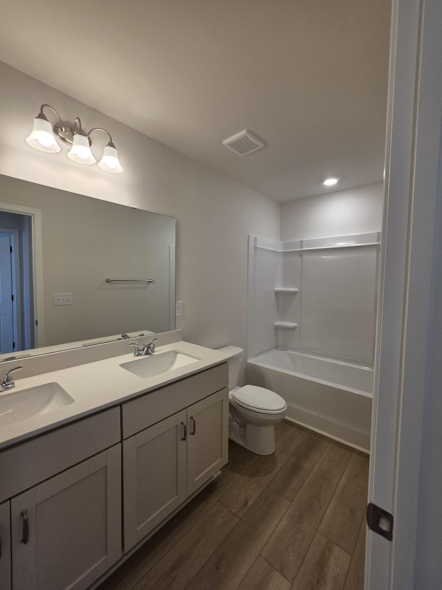 427 Dodger Avenue Property Photo 36