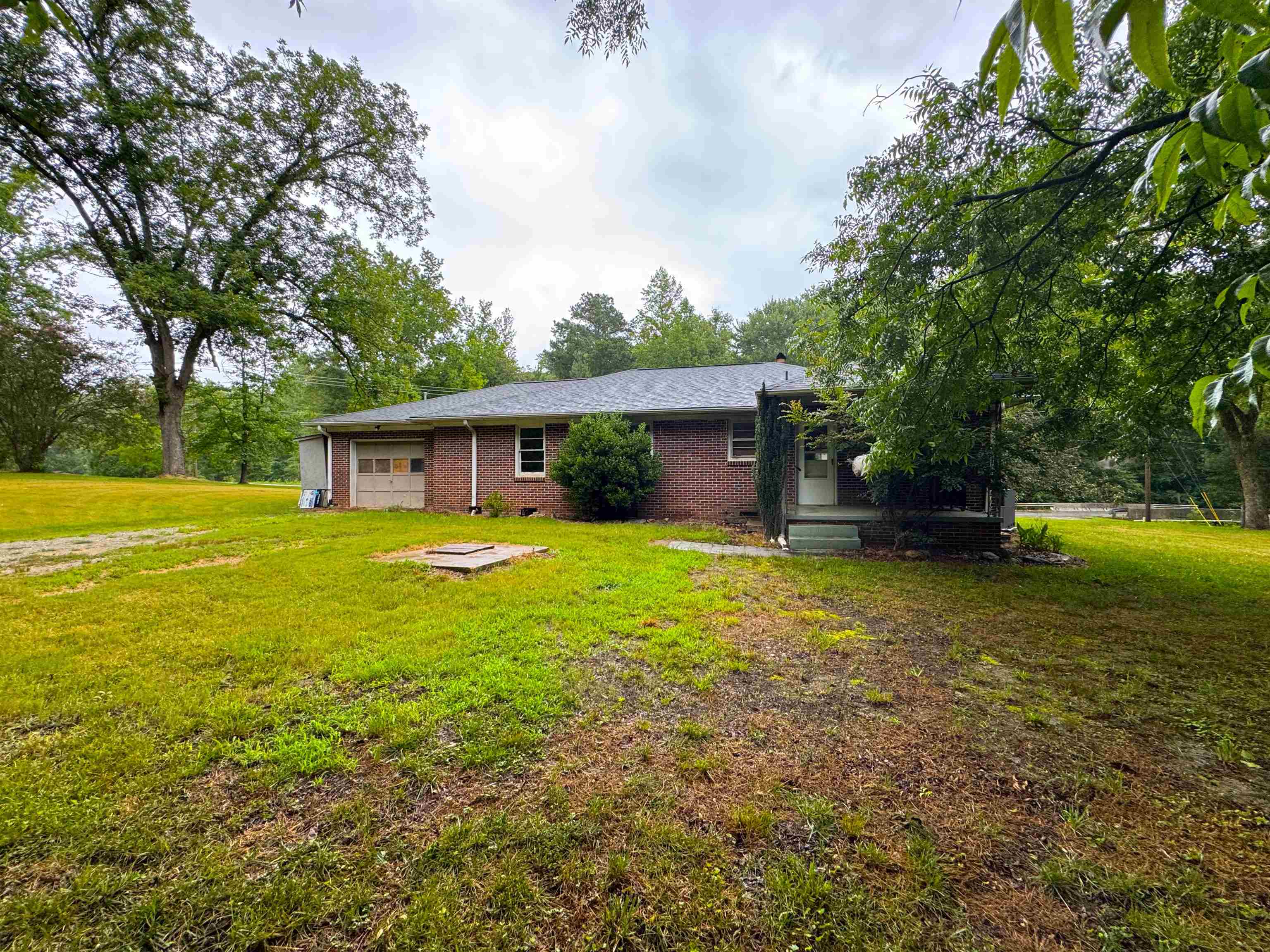 339916 Property Photo 13