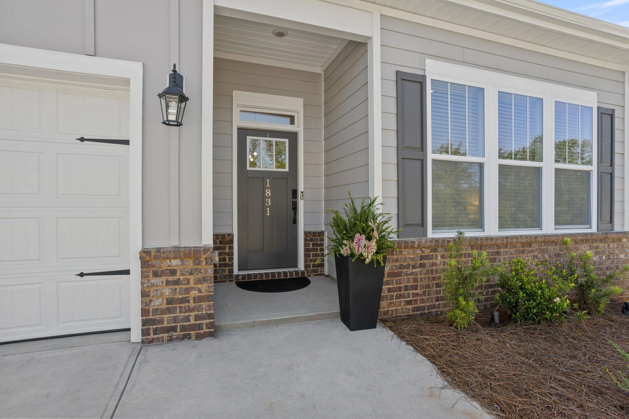 1831 Wabash Place Property Photo 2