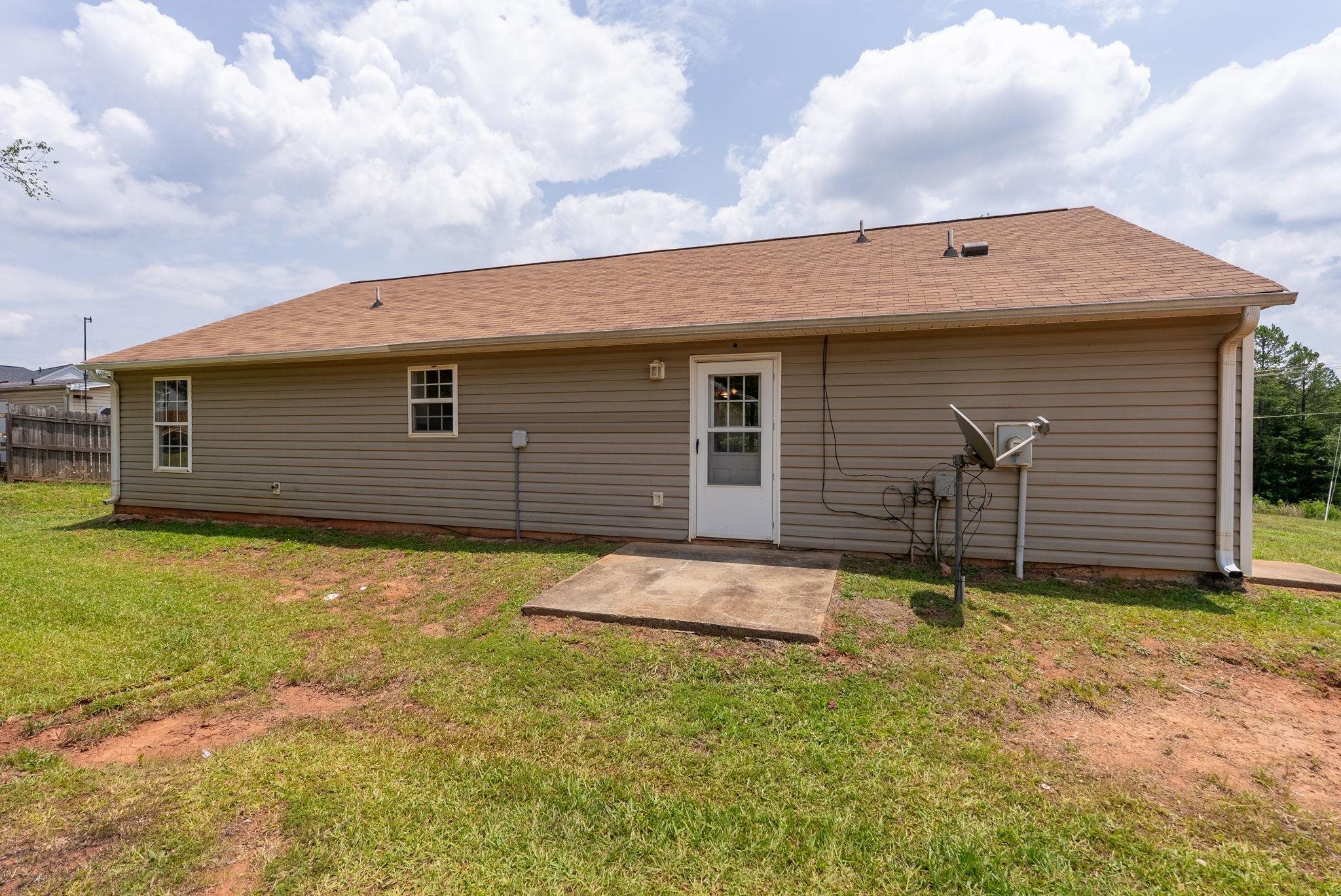 366 Edwards Road Property Photo 3