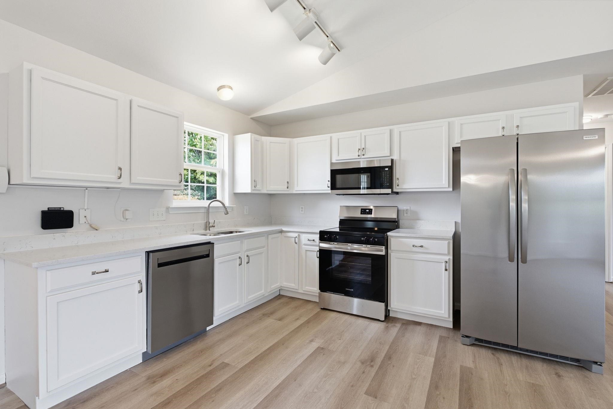 366 Edwards Road Property Photo 14
