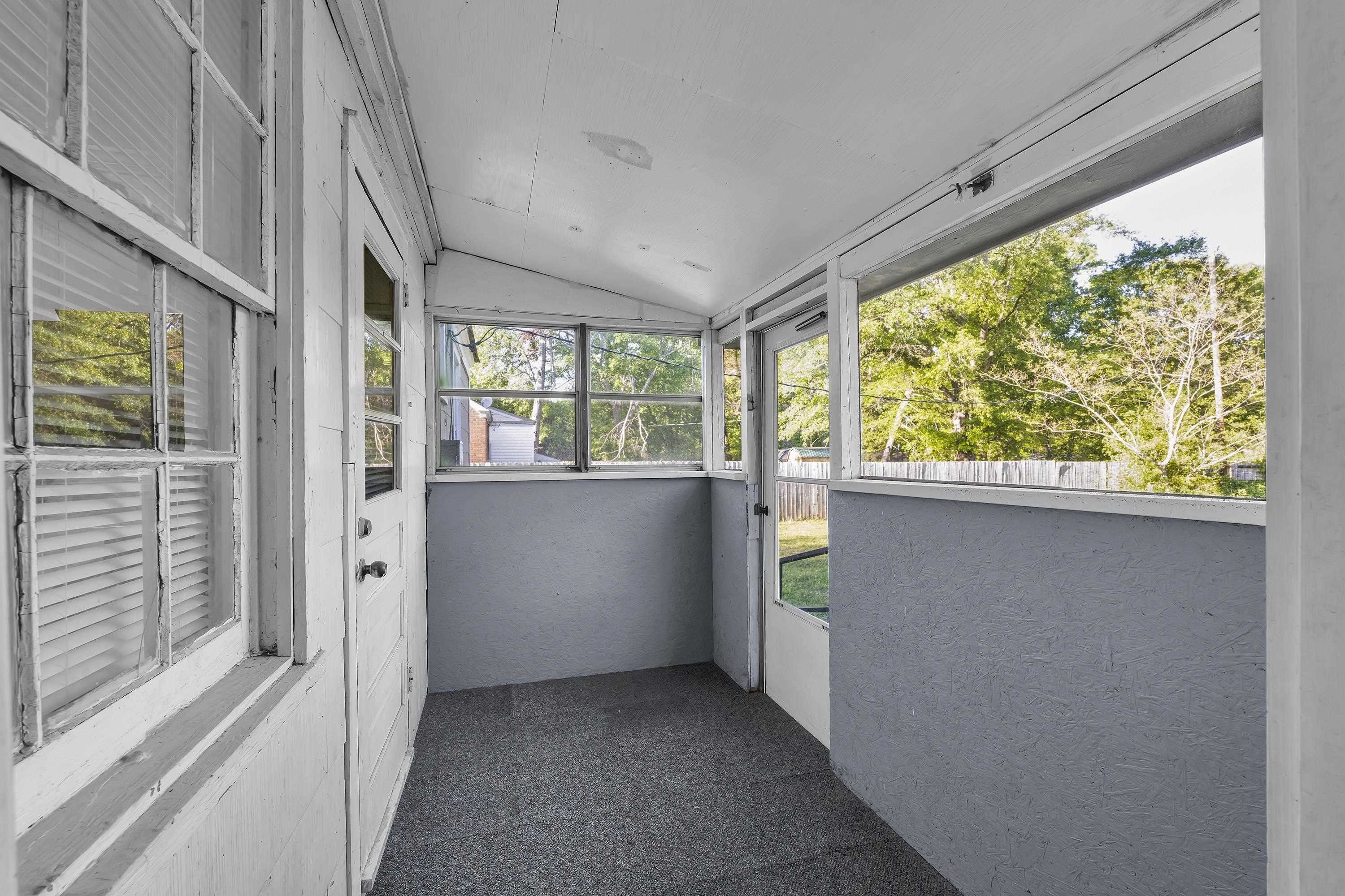 170 Gossett Rd Property Photo 16