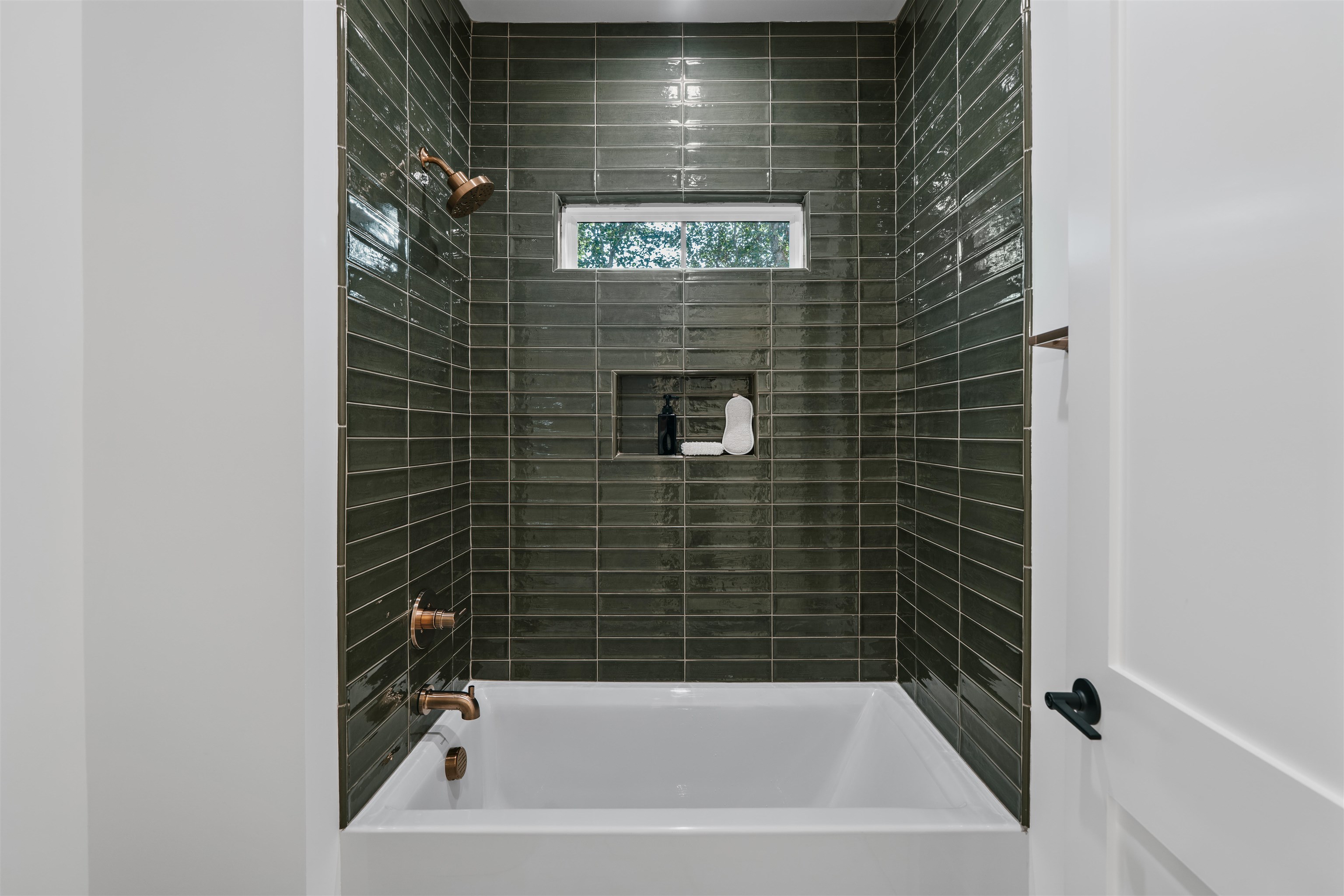 107 Andrea Pointe Property Photo 30