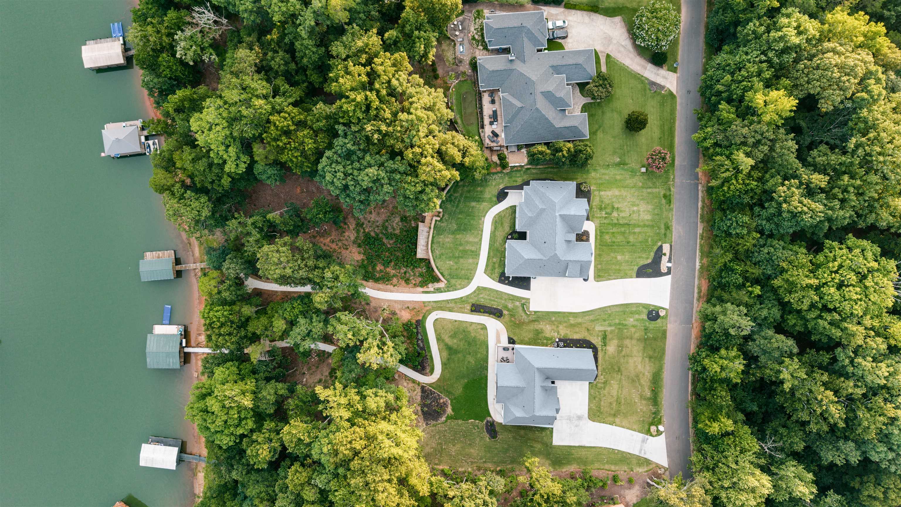 107 Andrea Pointe Property Photo 50