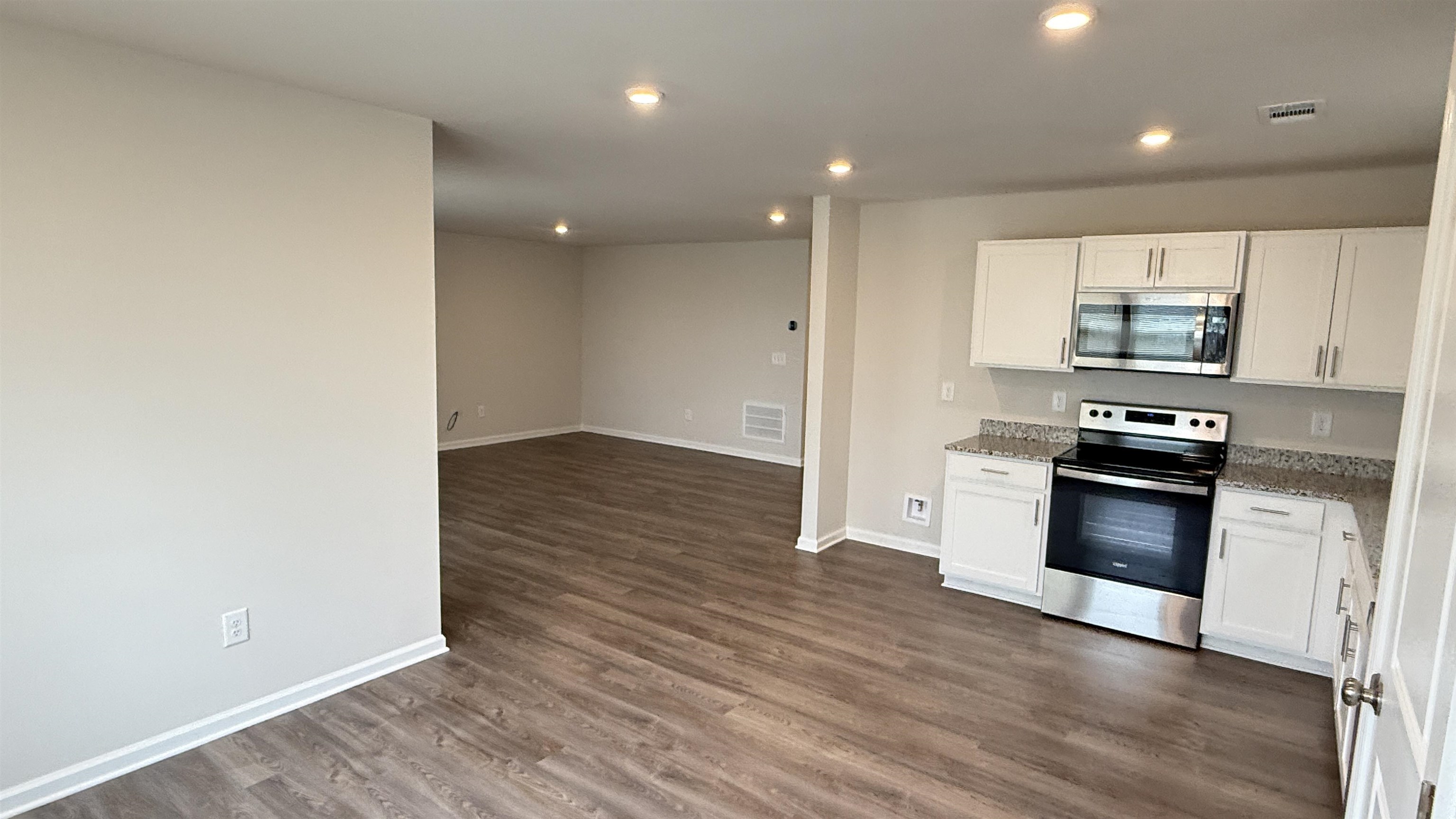 155 Dillon Street Property Photo 4