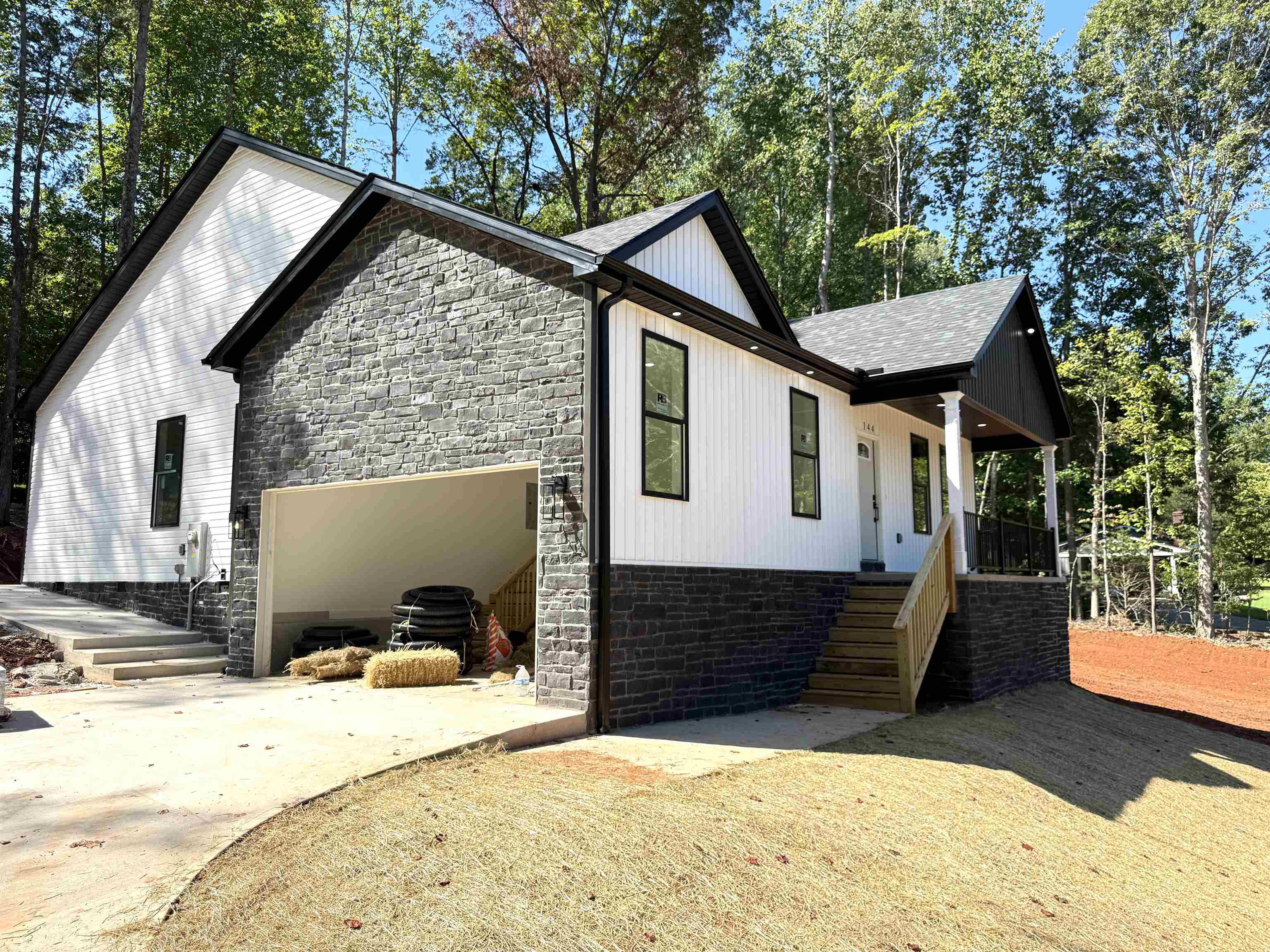 144 Eastbrook Road Property Photo 2