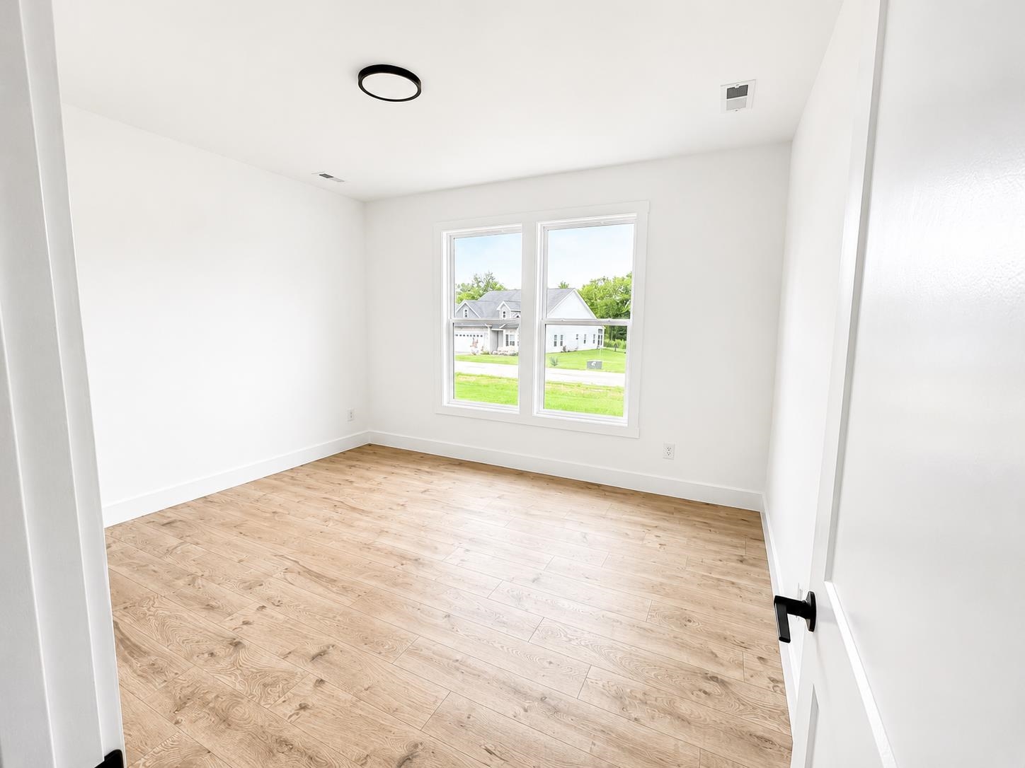 1464 Pleasant School Road Property Photo 14