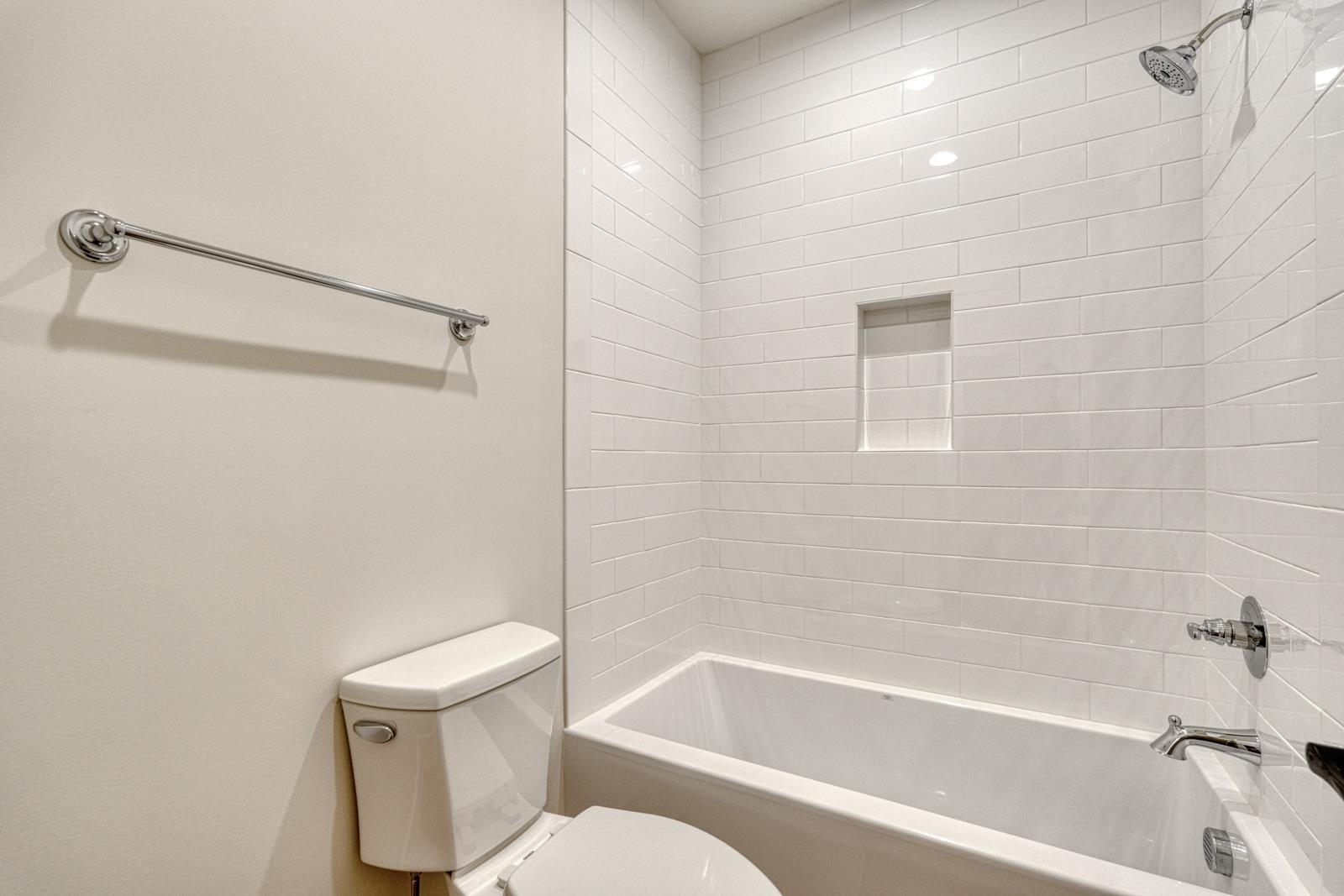 407 Brunswick Lane Property Photo 42