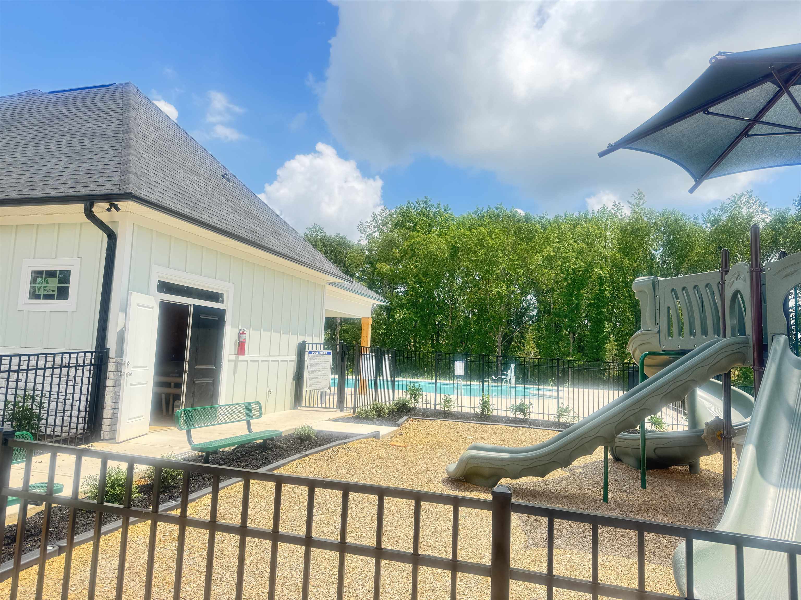 1125 Ogeechee Court Property Photo 4