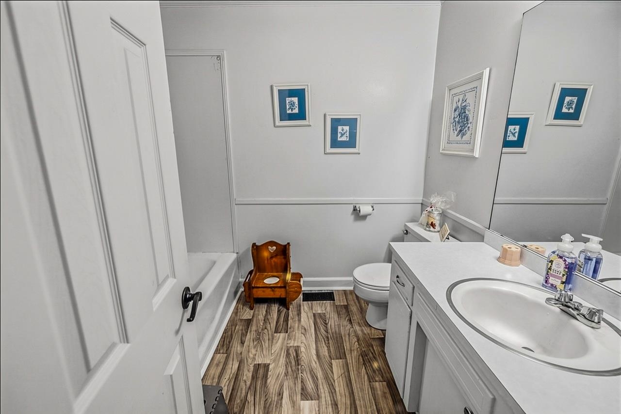 155 Brookdale Drive Property Photo 8