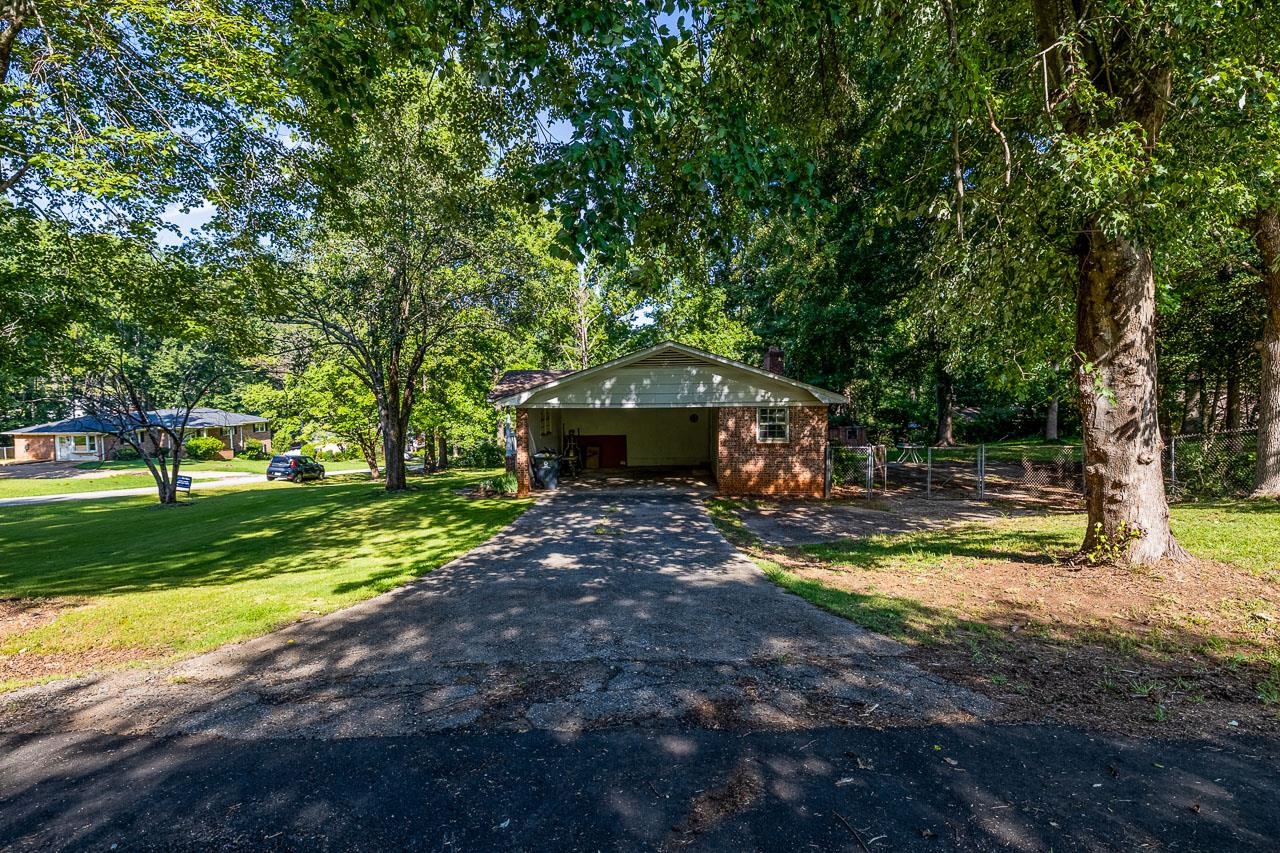 155 Brookdale Drive Property Photo 12
