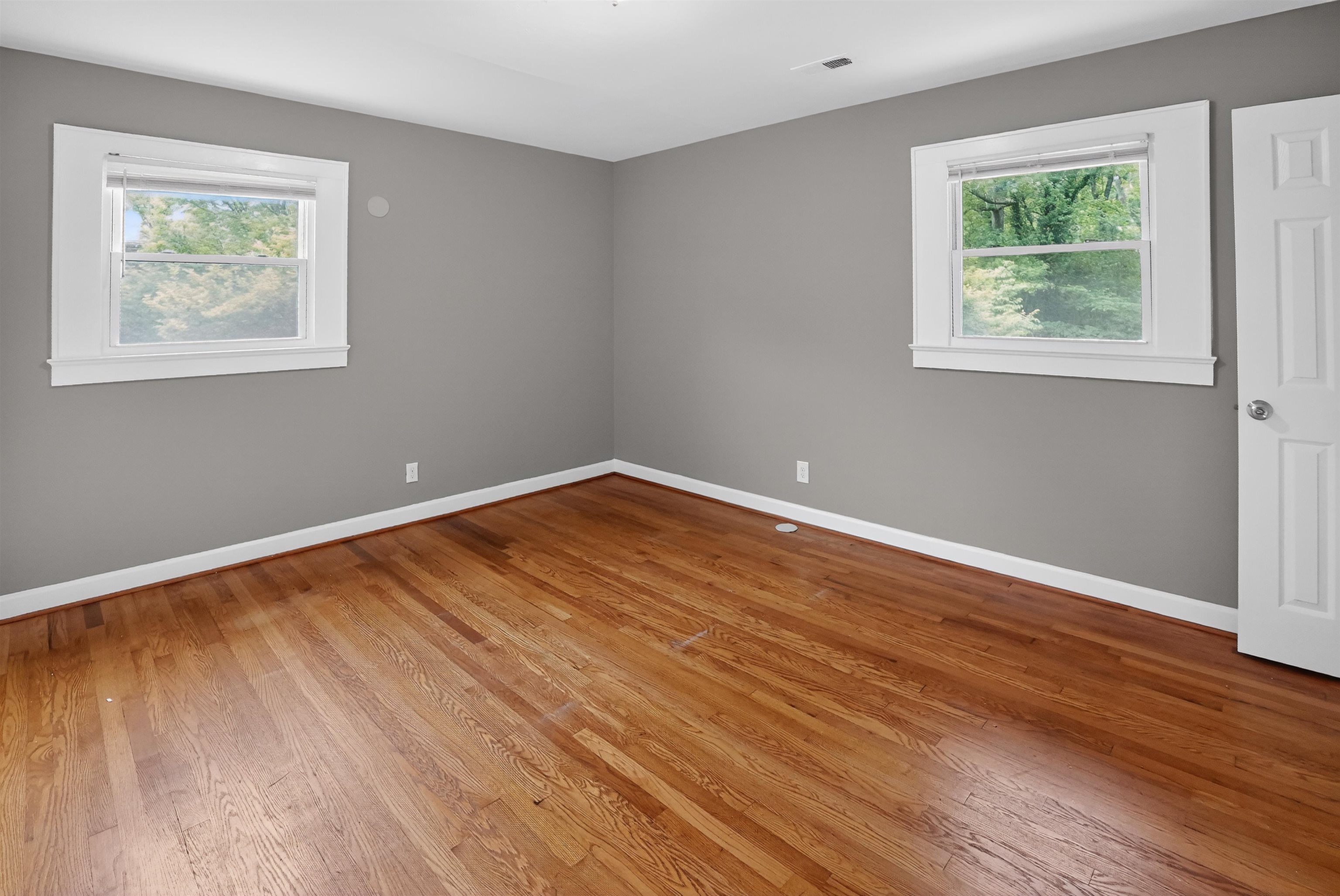 1008 Fairfield Dr Property Photo 14