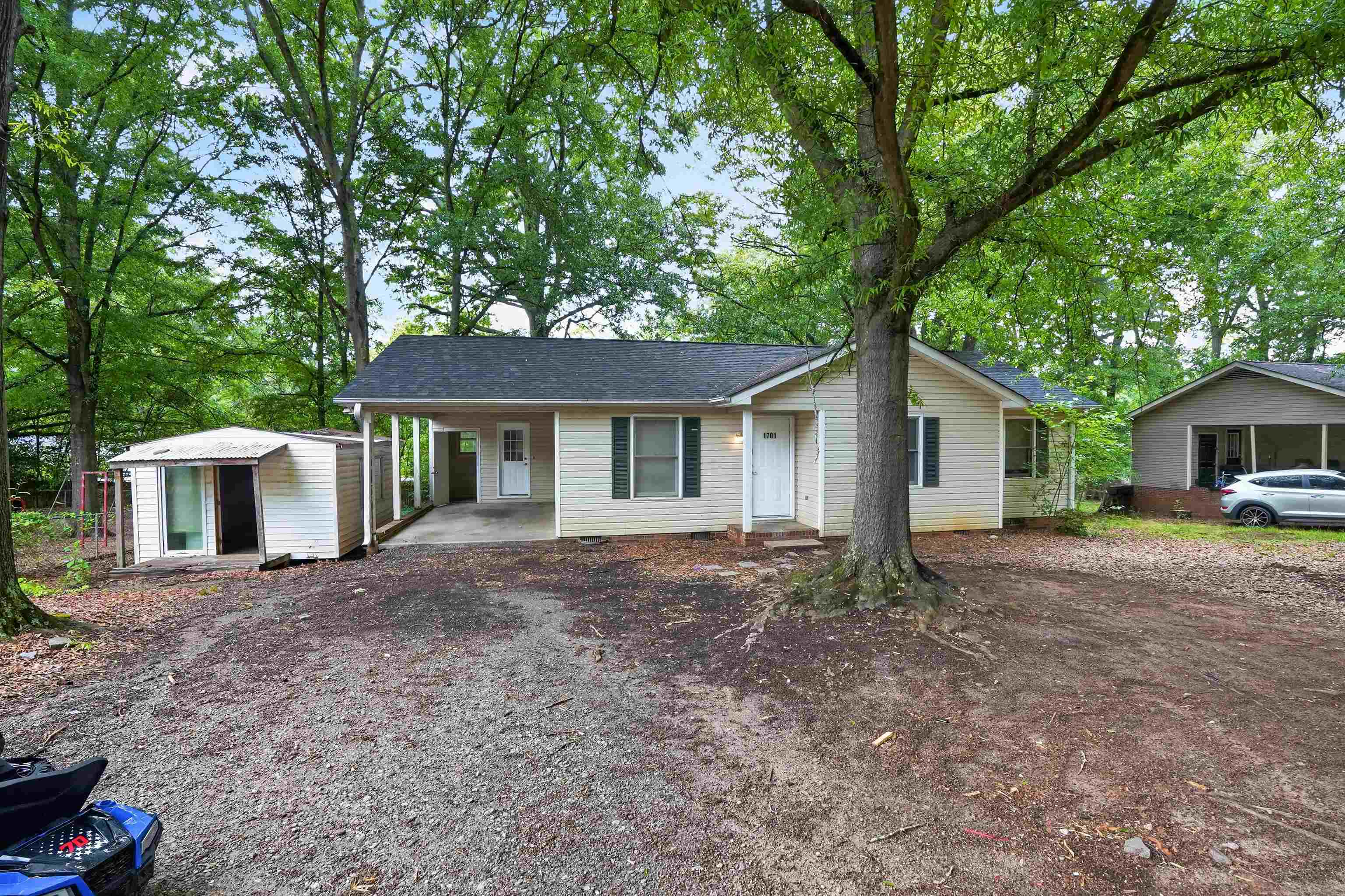 1701 Lyndon Ave Property Photo 4