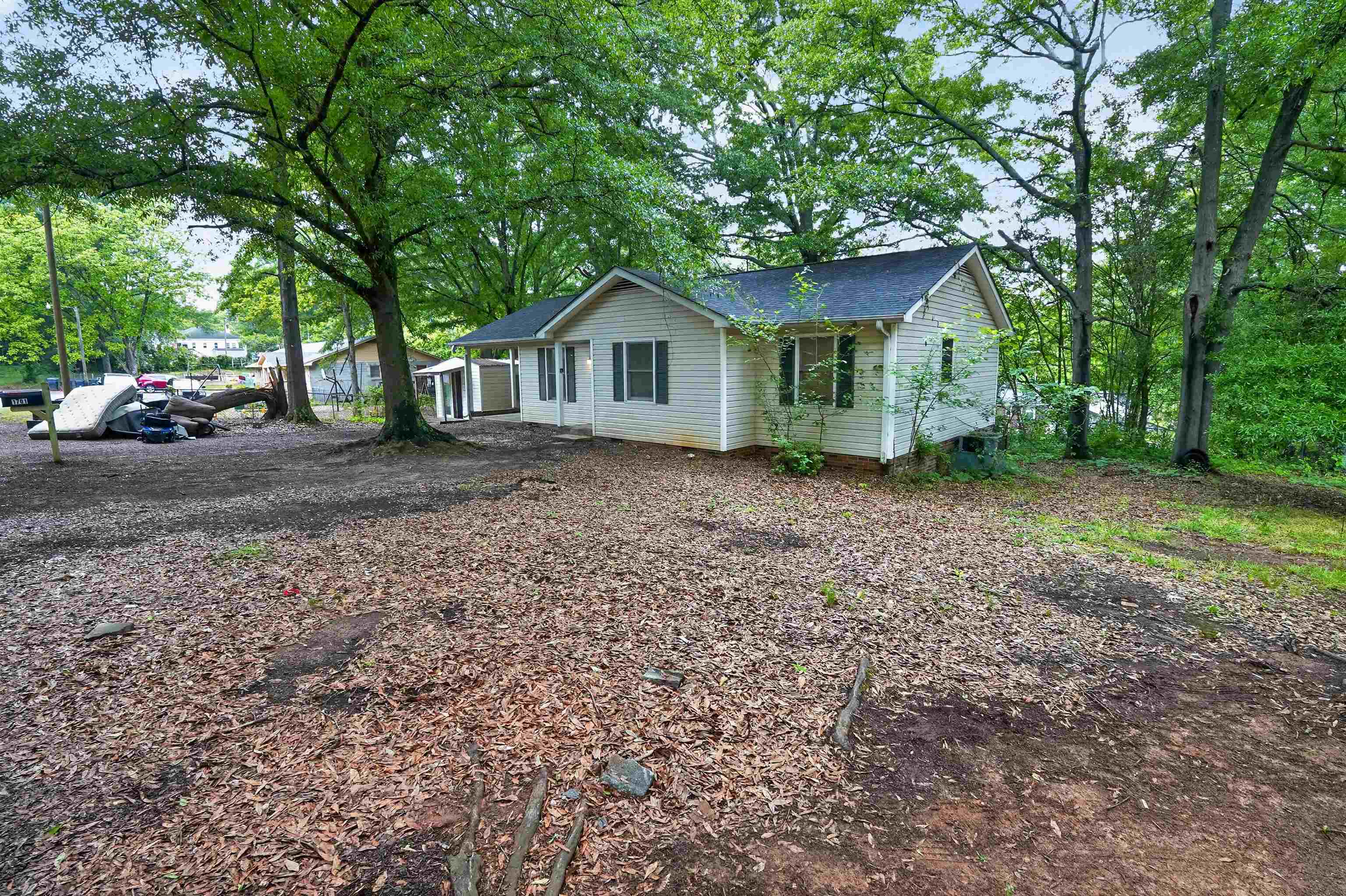 1701 Lyndon Ave Property Photo 10