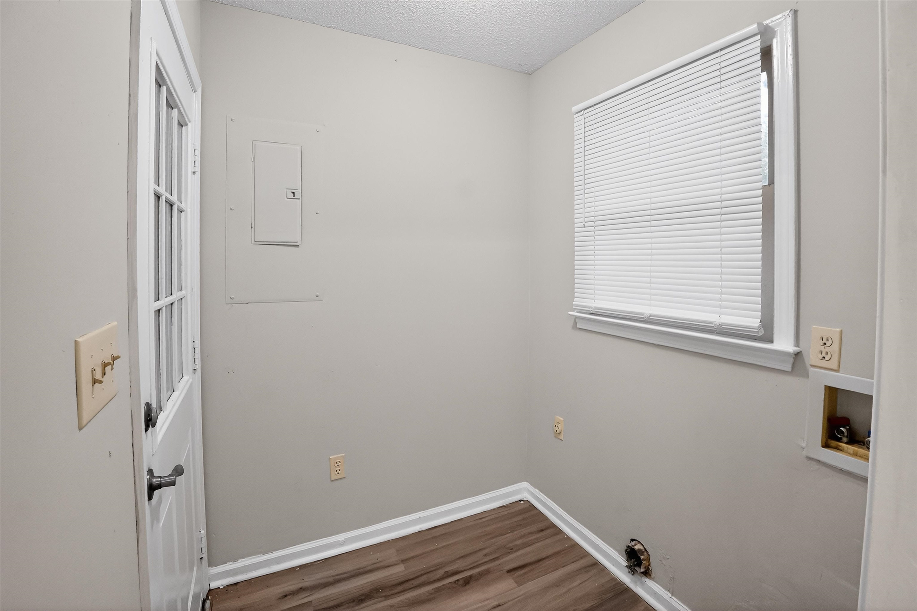 1701 Lyndon Ave Property Photo 33