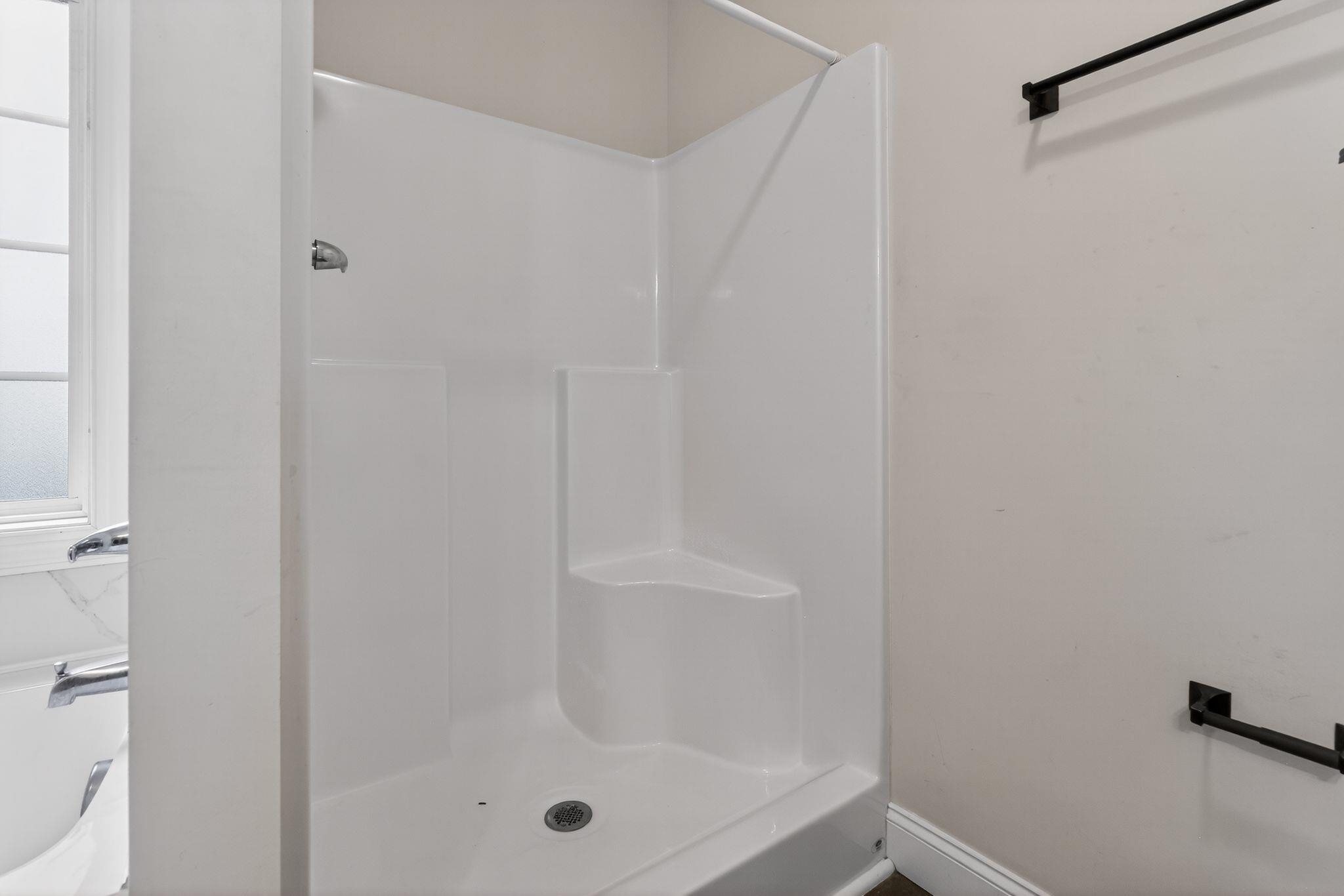 112 Dundee Court Property Photo 32