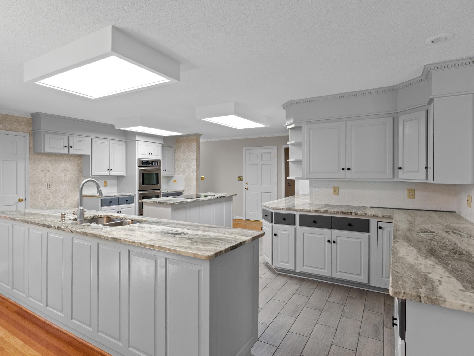 112 Linkside Drive Property Photo 12