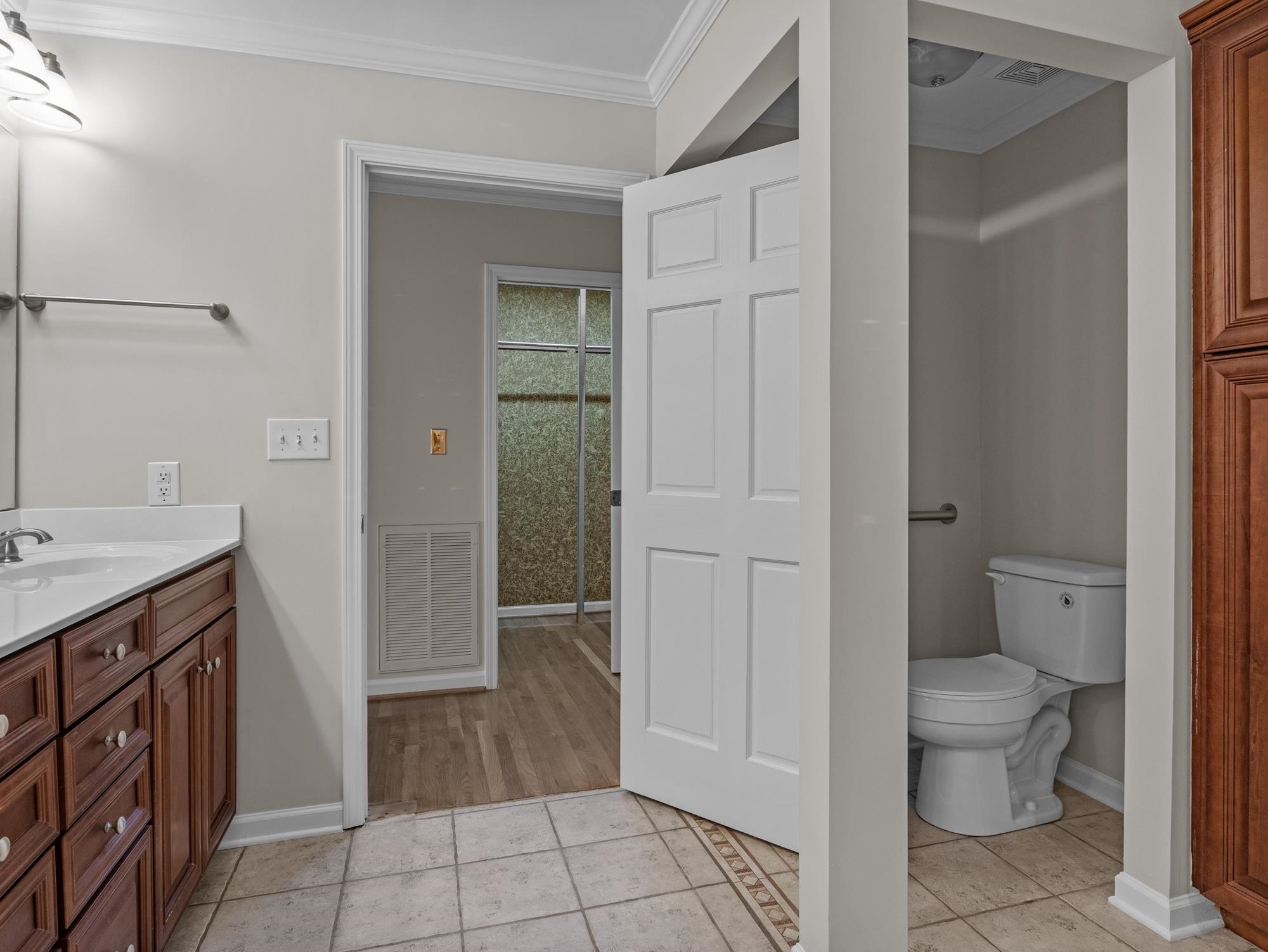 112 Linkside Drive Property Photo 40