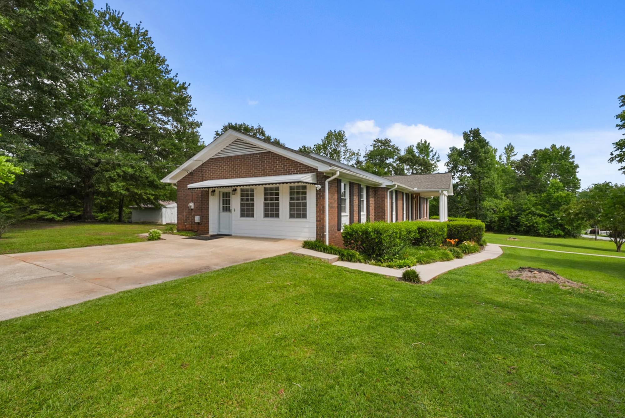 16 Farmington Trail Property Photo 39