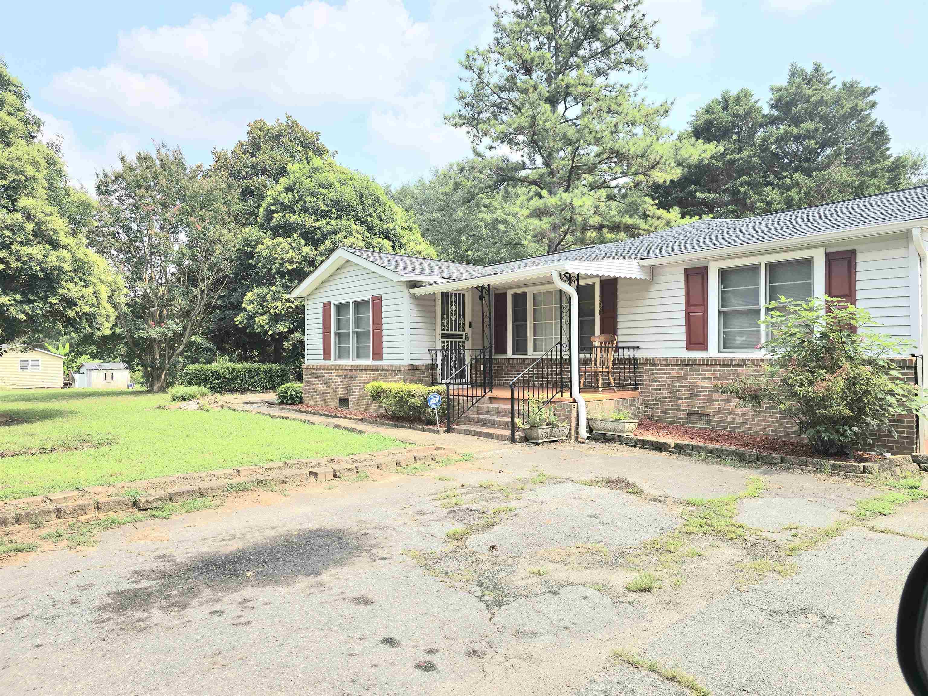190 Fuller Road Property Photo 2