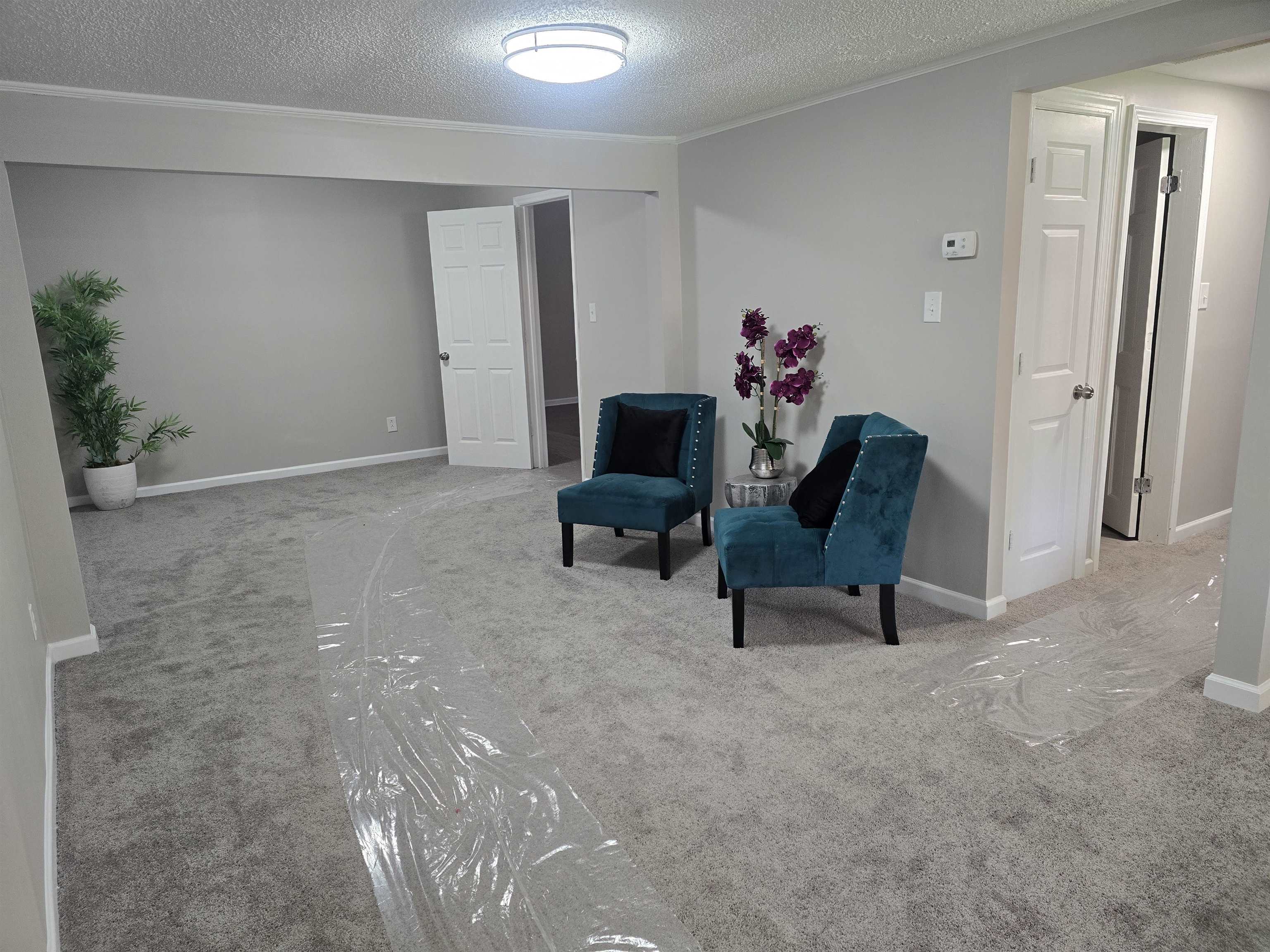 190 Fuller Road Property Photo 13