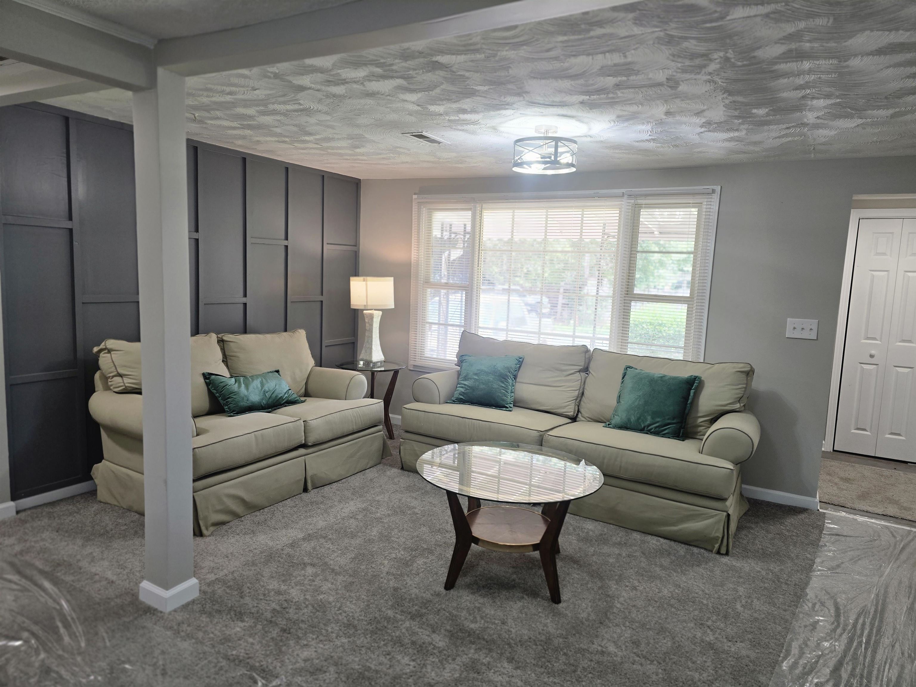 190 Fuller Road Property Photo 14