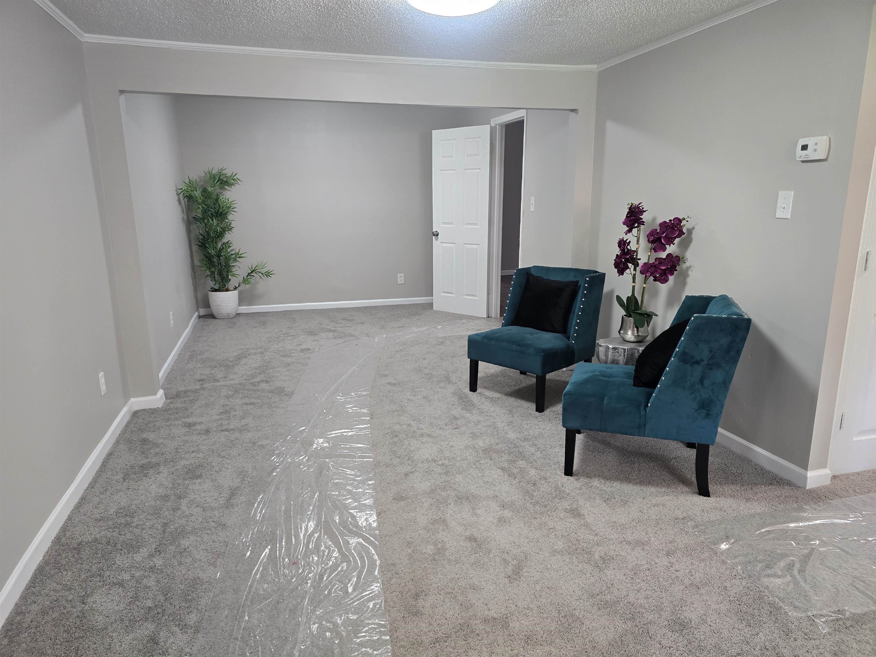 190 Fuller Road Property Photo 20