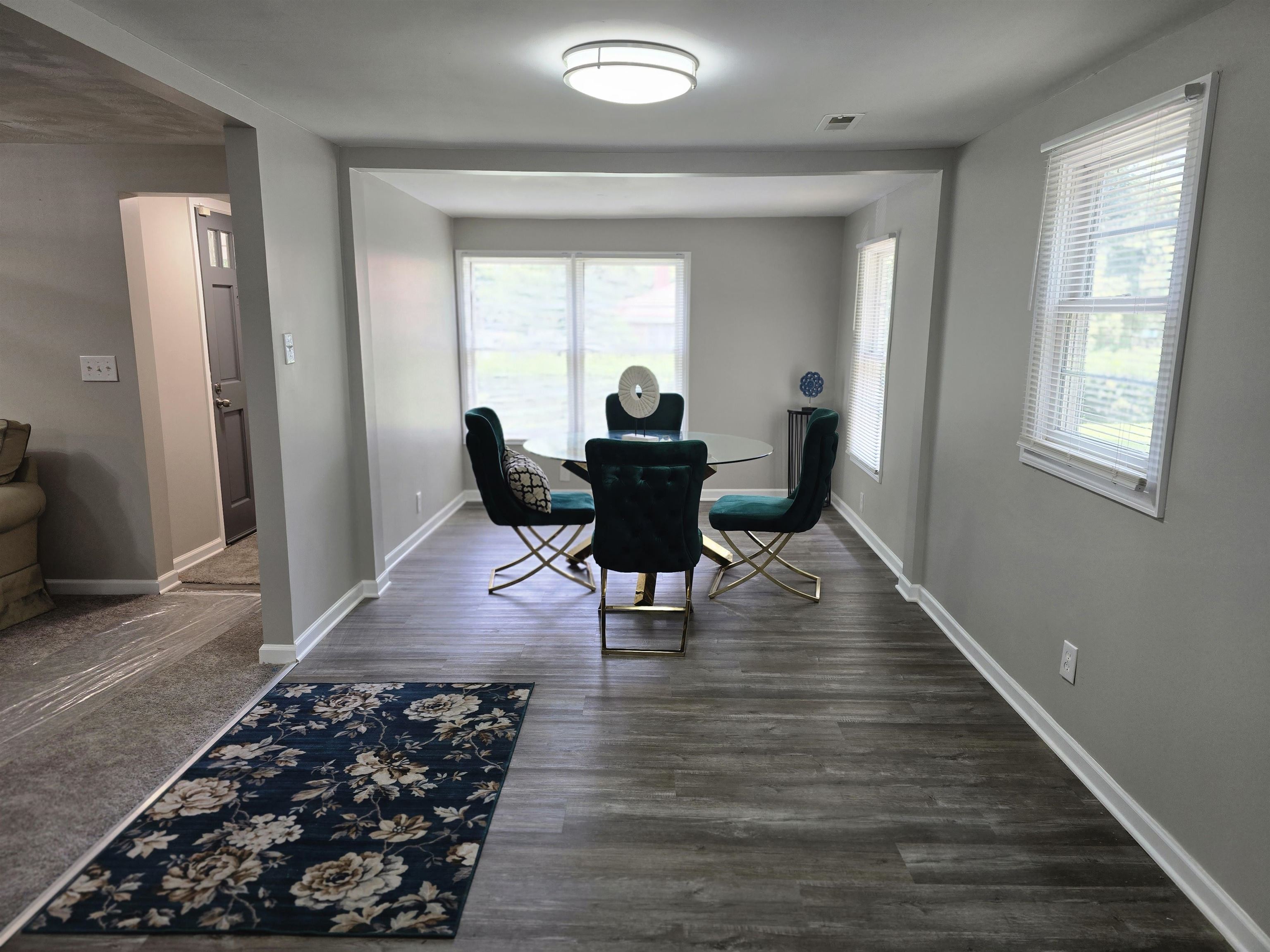 190 Fuller Road Property Photo 24