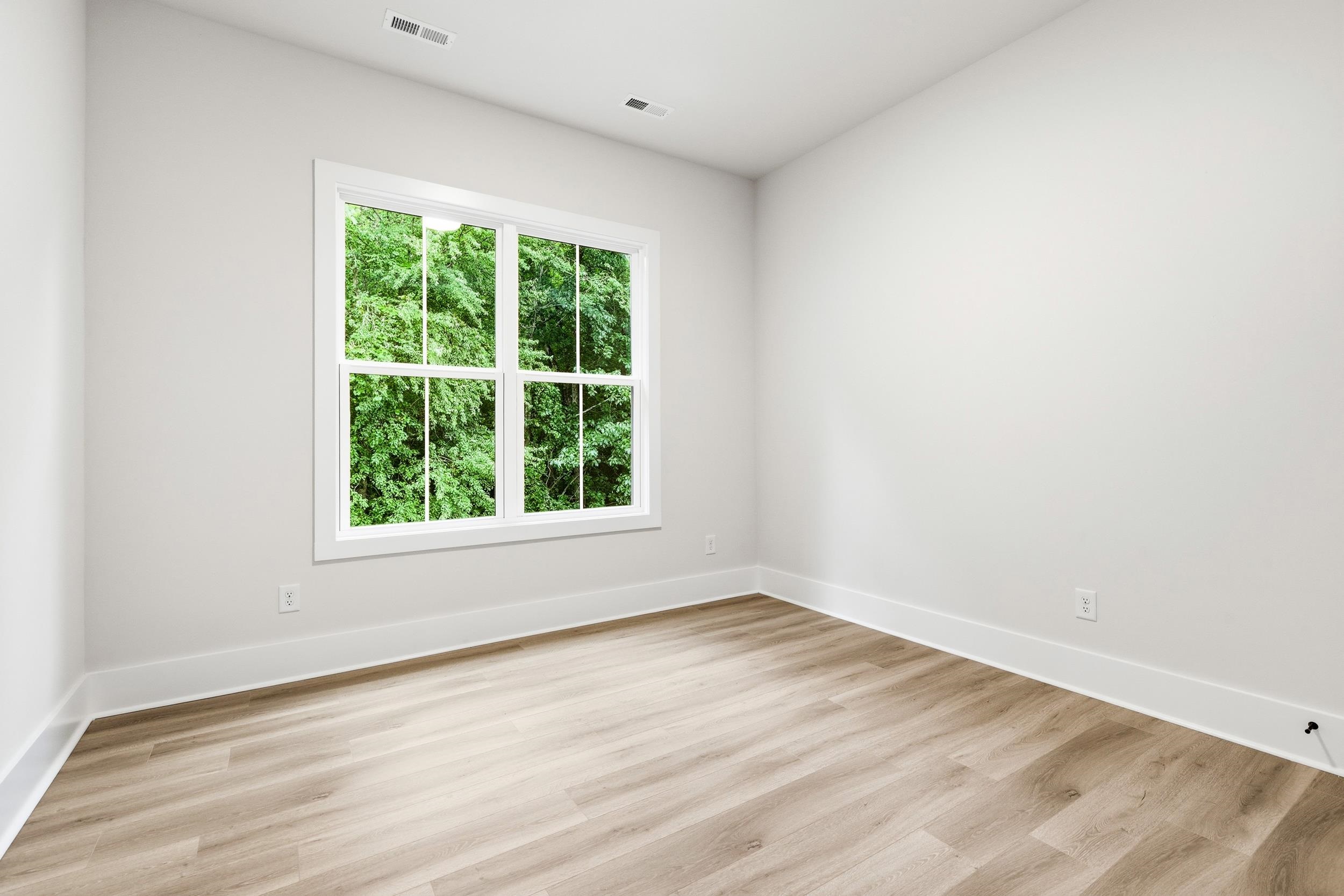 548 Verdae Drive Property Photo 18