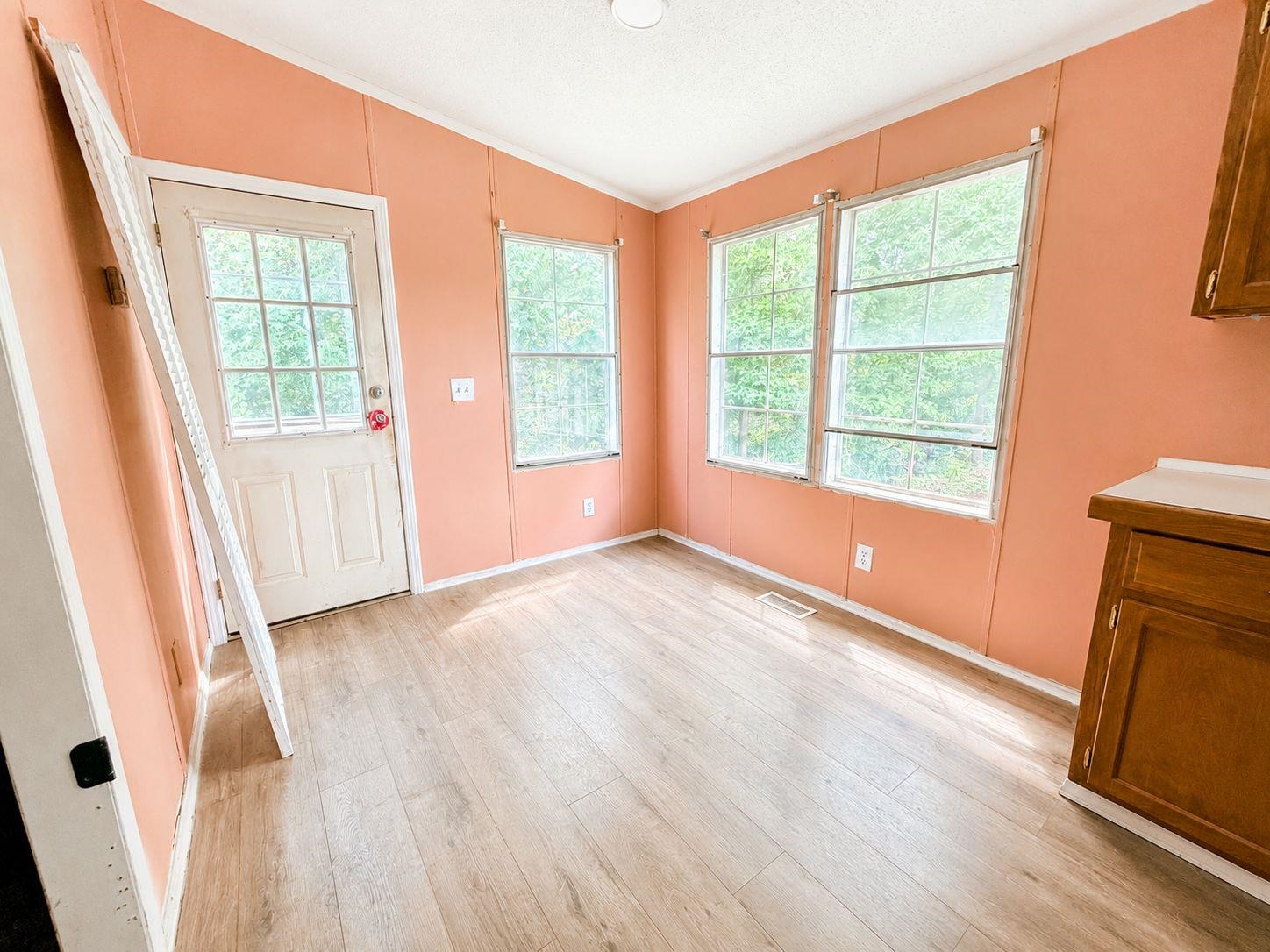 118 Lockman Street Property Photo 8