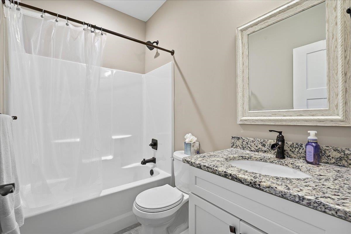 3044 English Cottage Way Property Photo 17