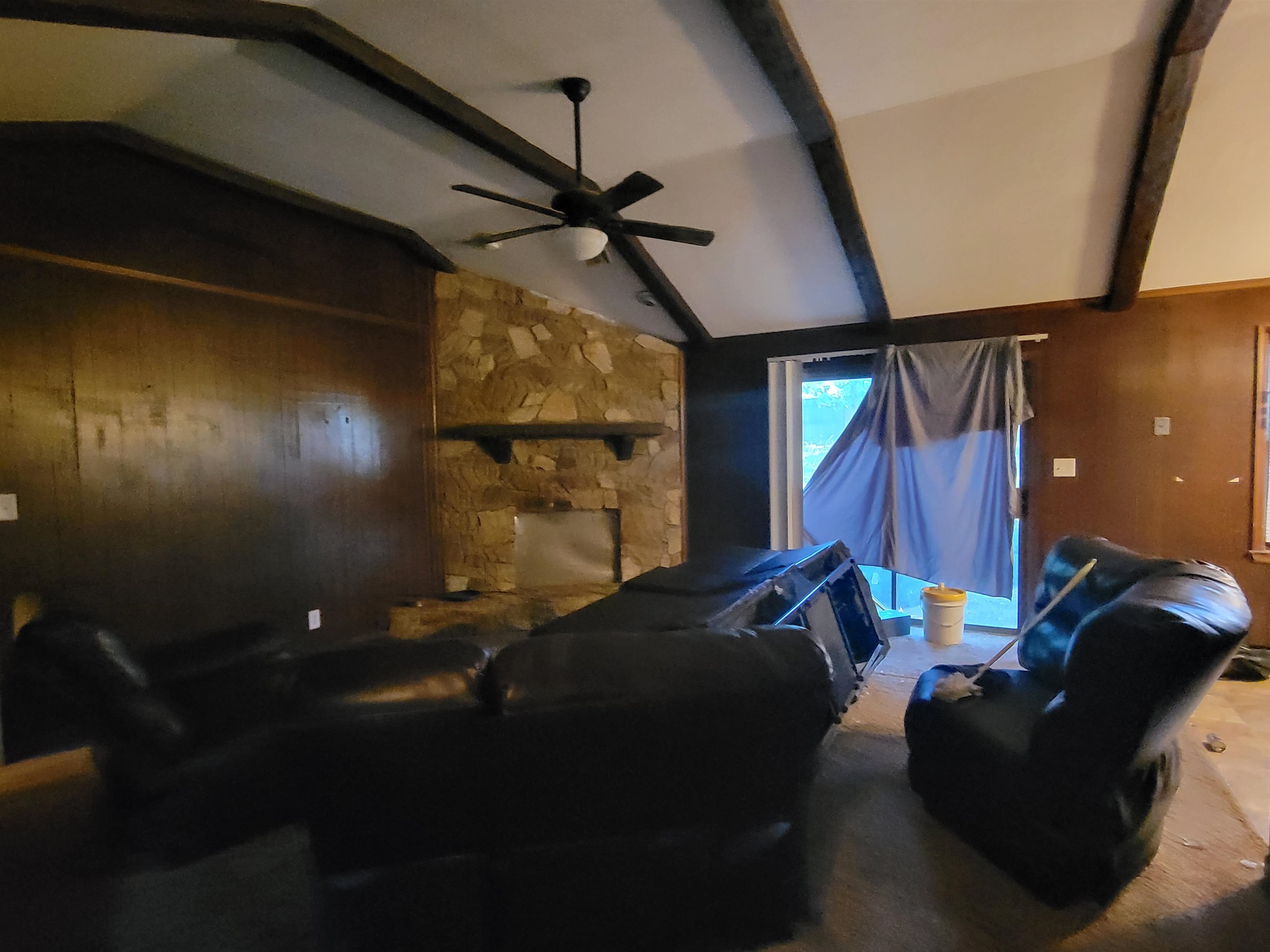 334 Seven Oaks Lane Property Photo 4