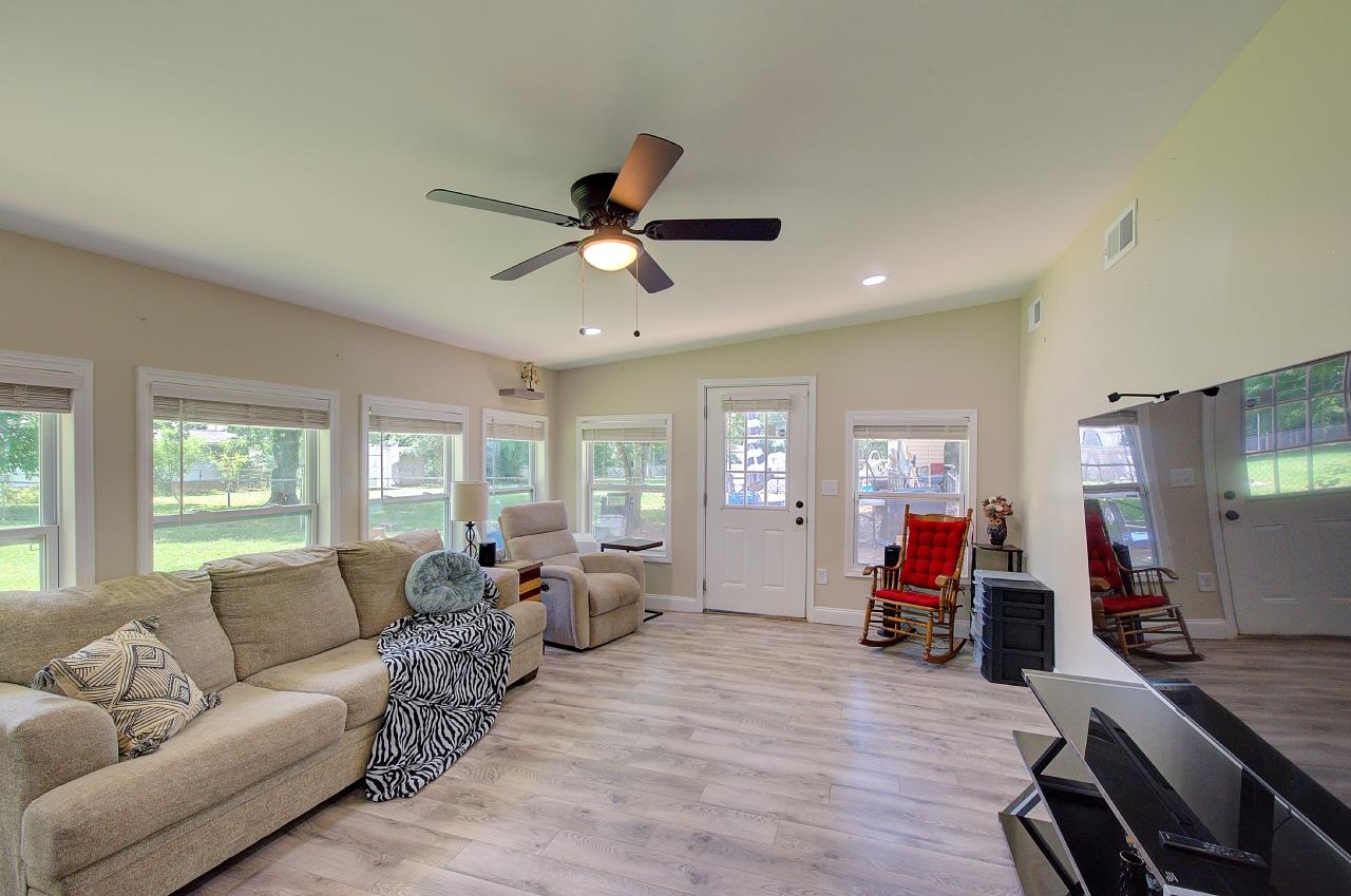 120 Swain Avenue Property Photo 15