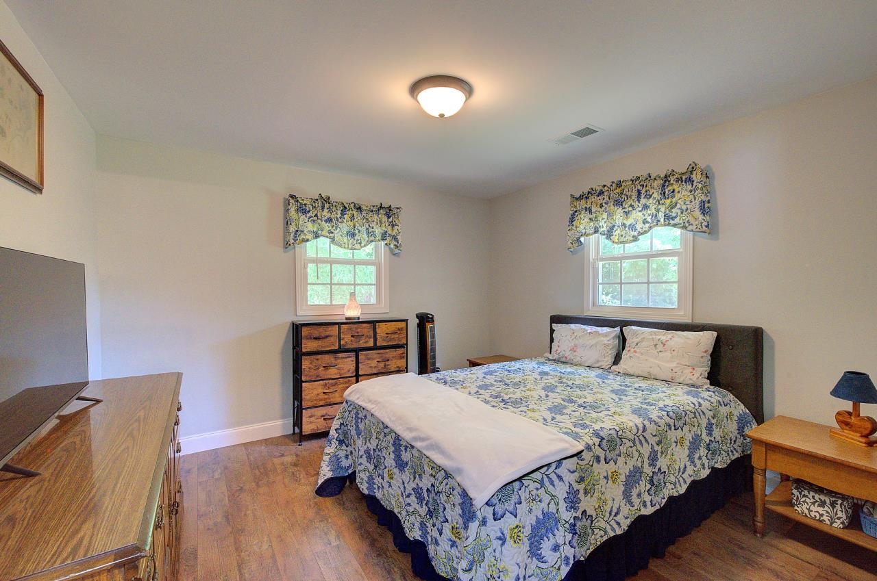 120 Swain Avenue Property Photo 18