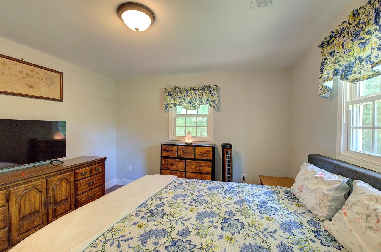 120 Swain Avenue Property Photo 20