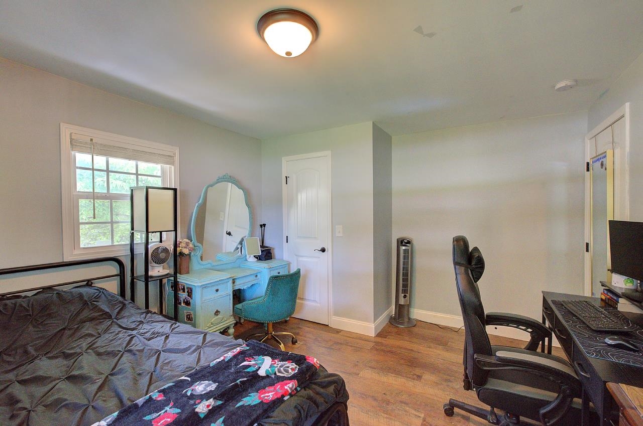 120 Swain Avenue Property Photo 22