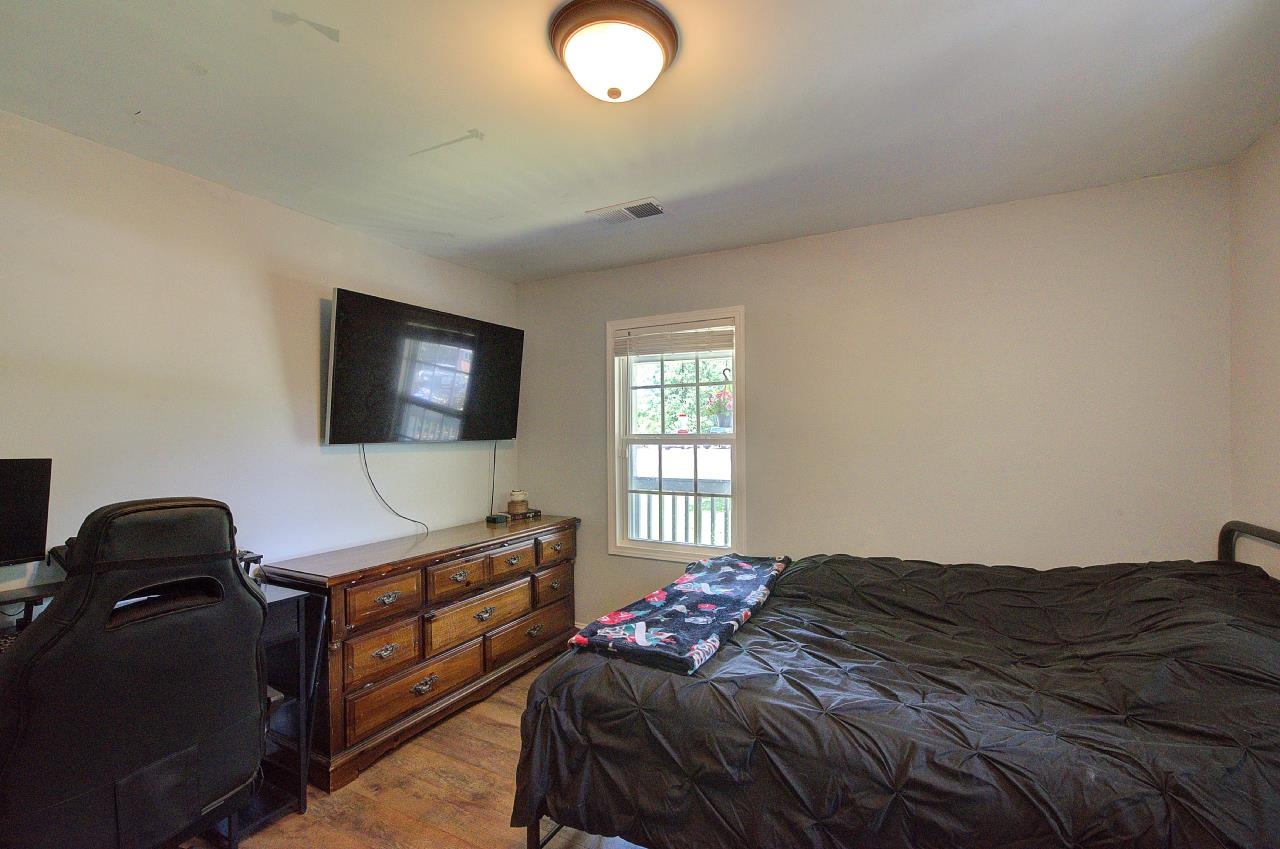 120 Swain Avenue Property Photo 23