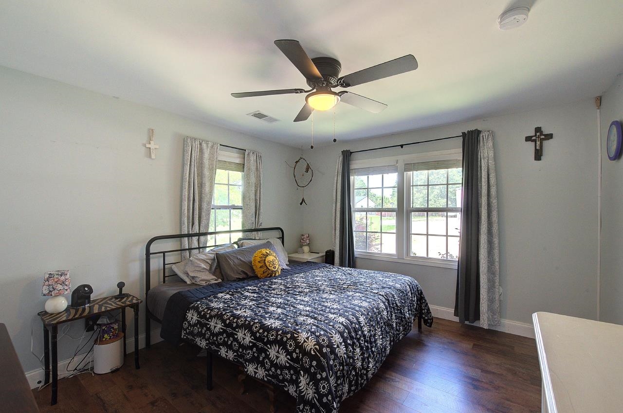 120 Swain Avenue Property Photo 24