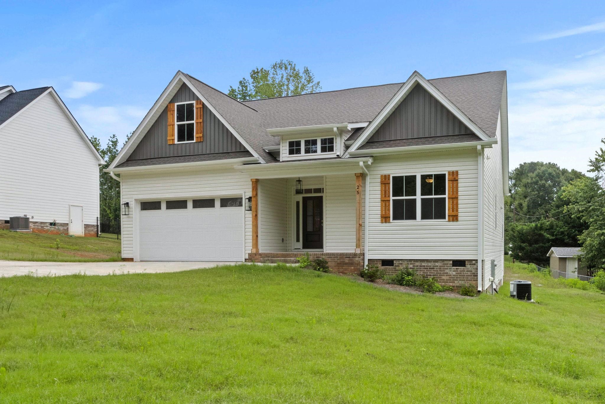 25 Greenbriar Lane Property Photo 25