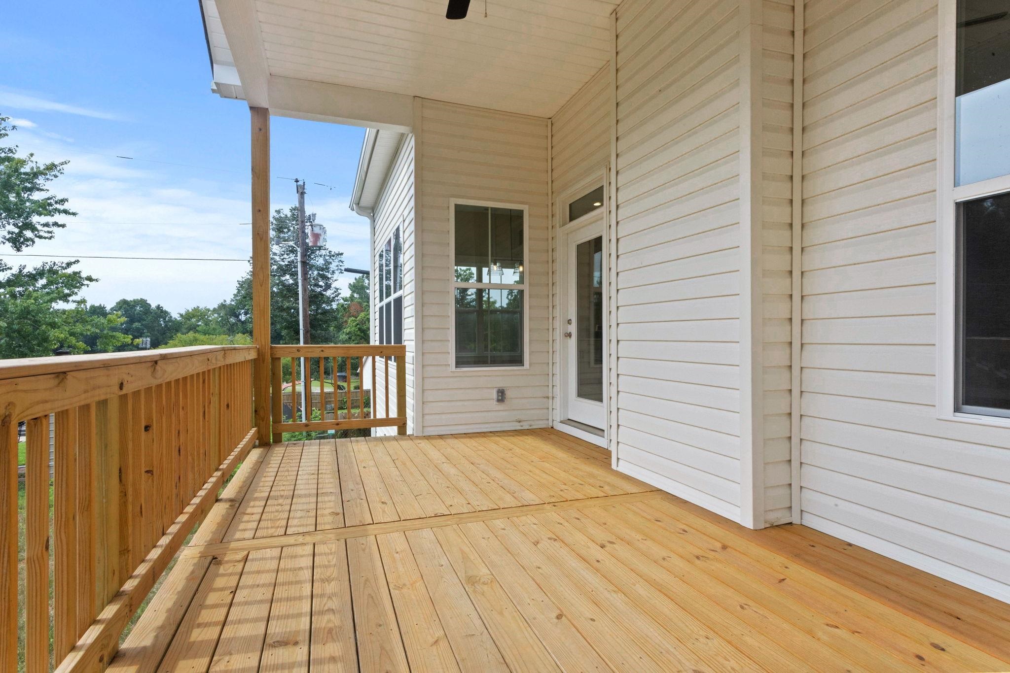 25 Greenbriar Lane Property Photo 29