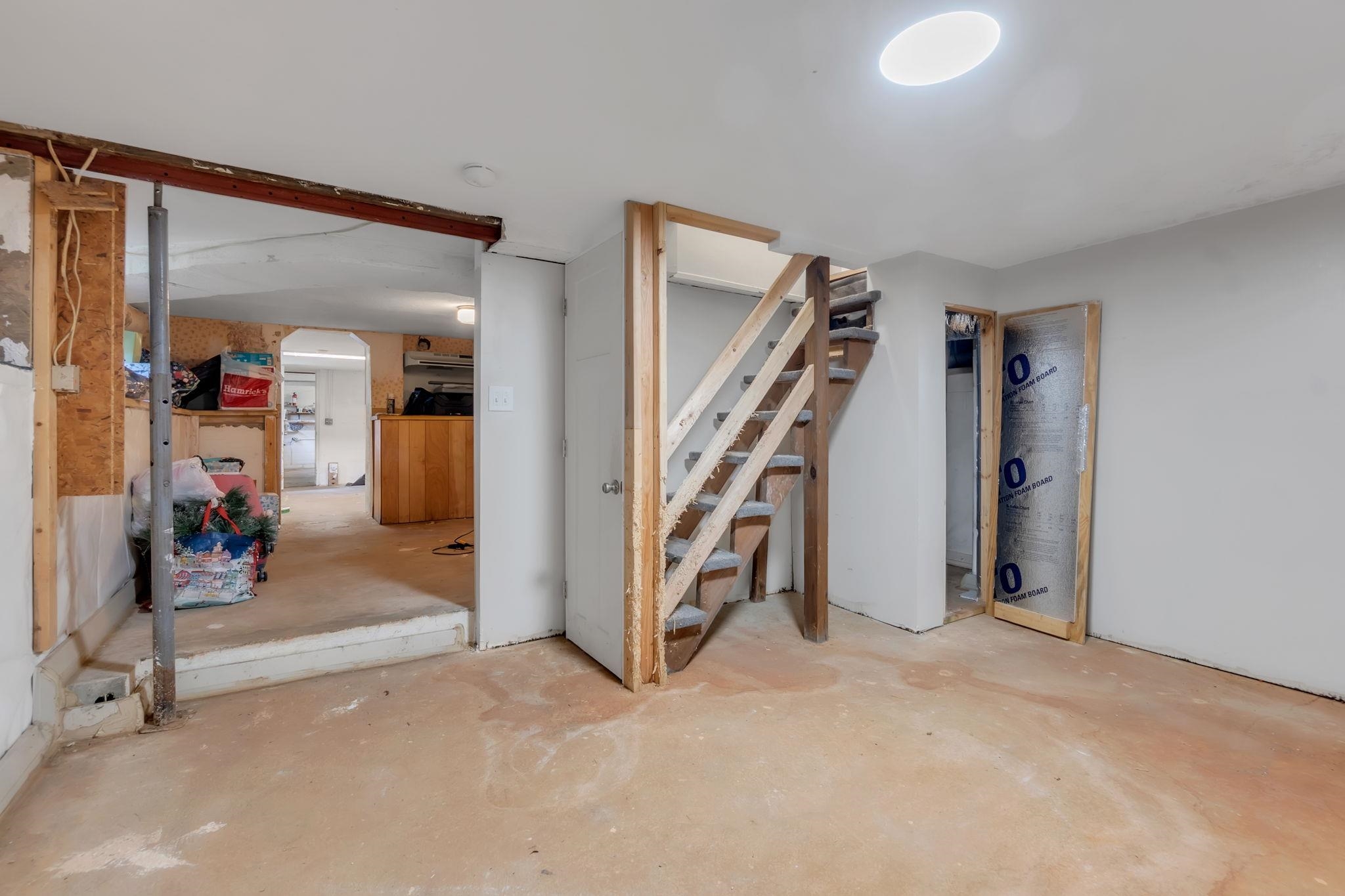 5 Jones Circle Property Photo 29