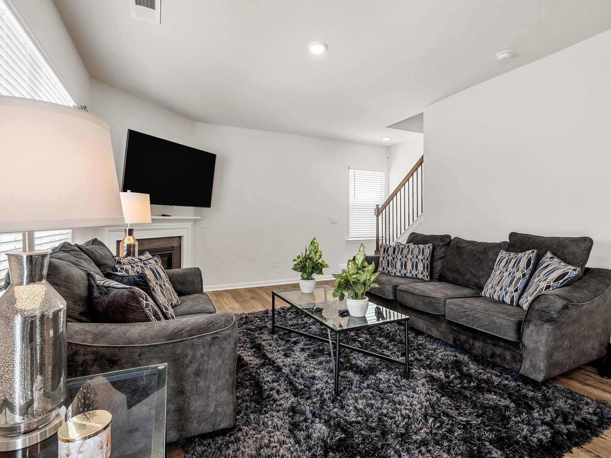 7 Plumwood Street Property Photo 8